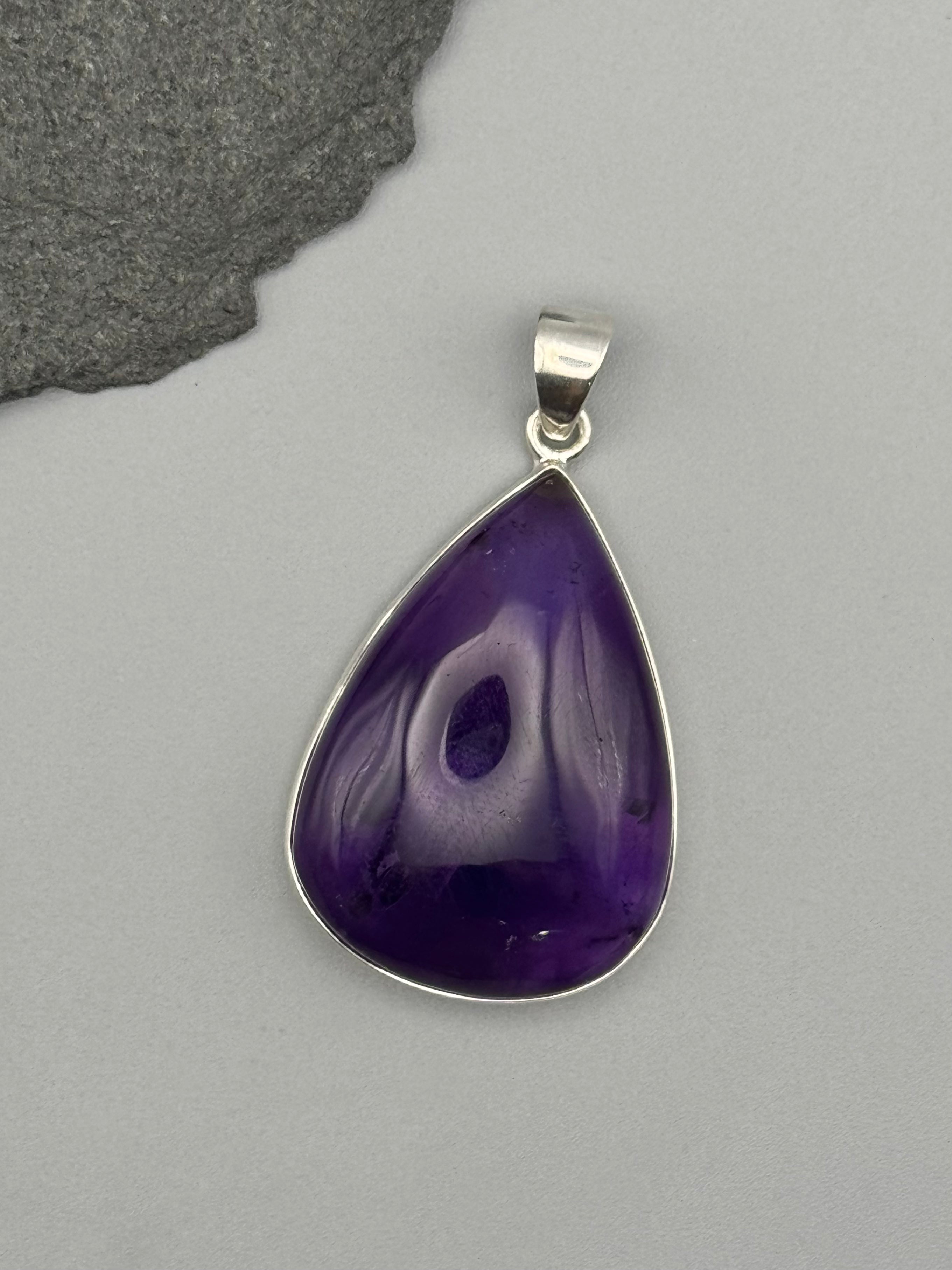 •AMETHYST - LARGE TEAR• sterling silver pendant