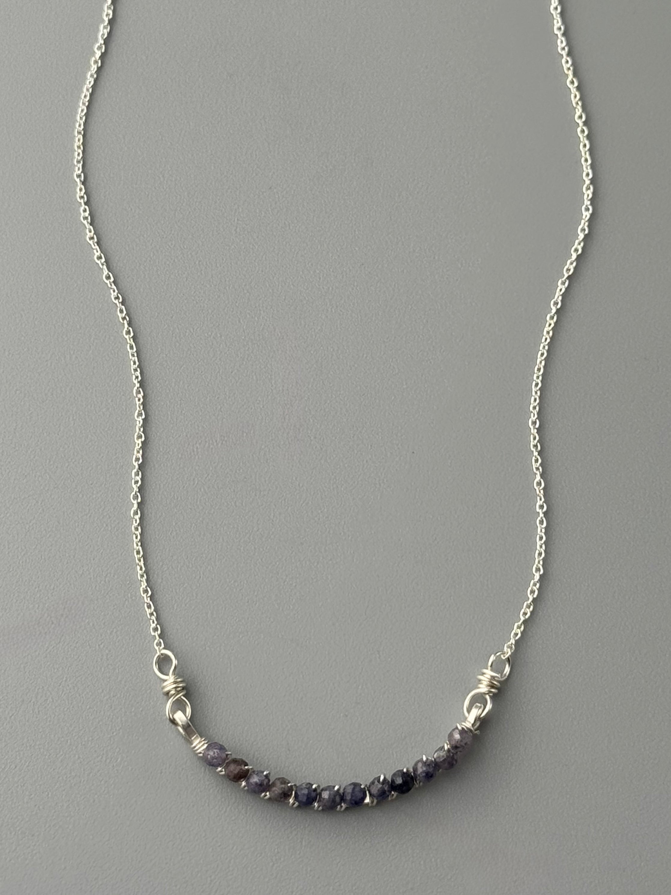 •SMILE• sapphire + silver necklace