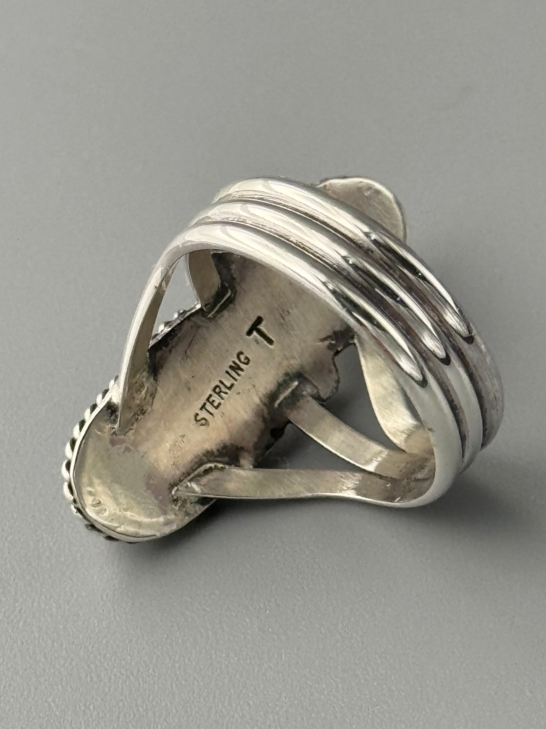 •KINGMAN TURQUOISE & CORAL - NAAKI• Navajo silver ring (size 9.25)