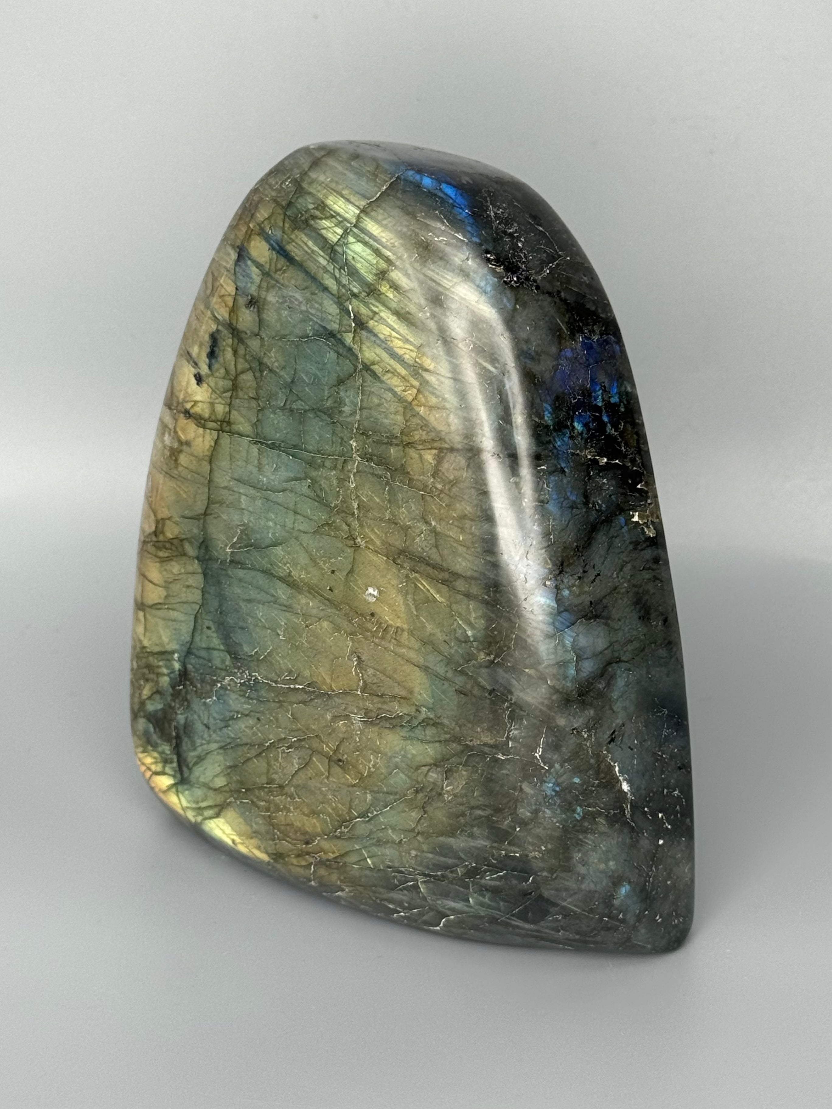 •LABRADORITE• smooth freeform