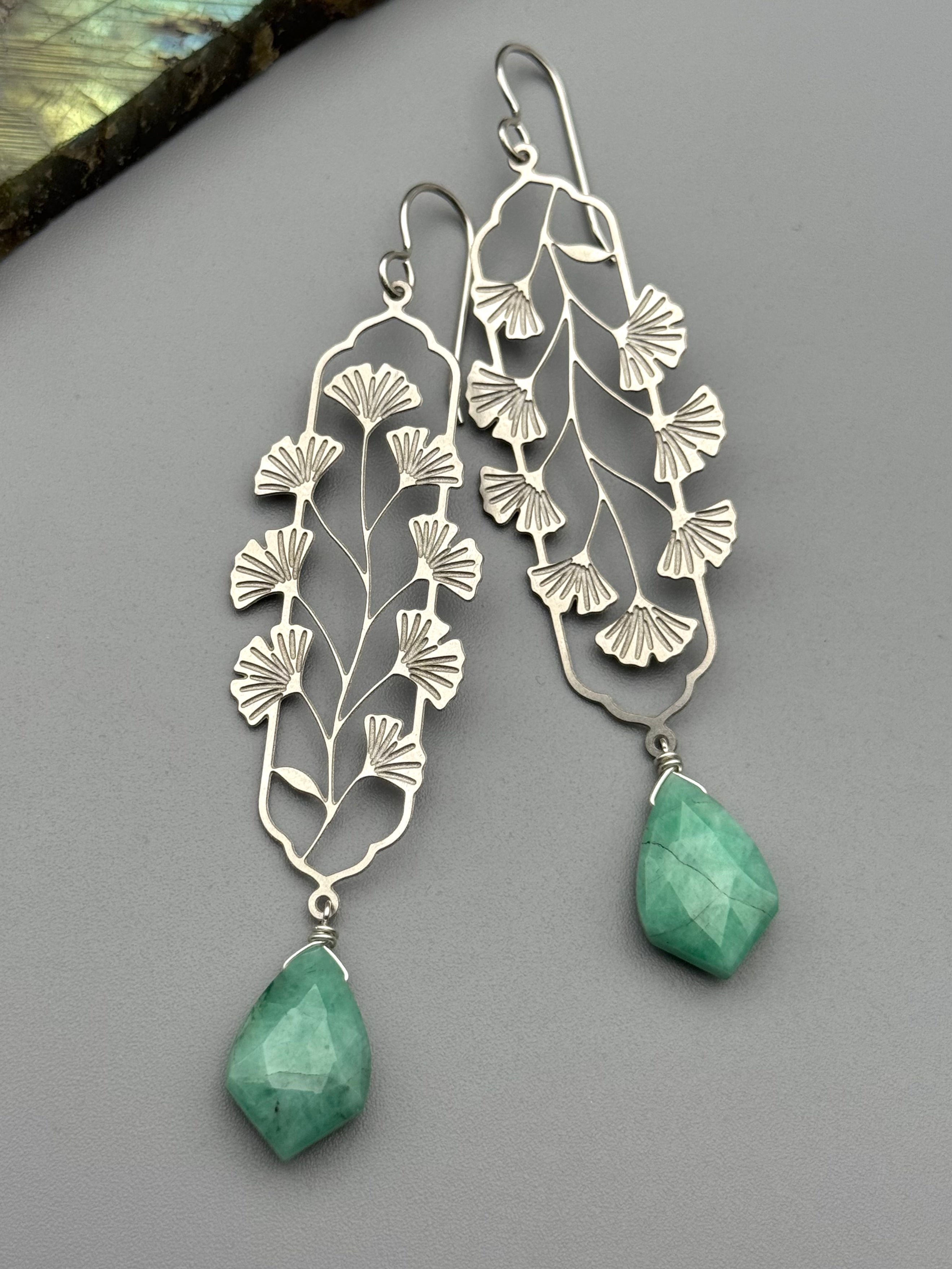 •GINKGO WINDOW• emerald + silver earrings
