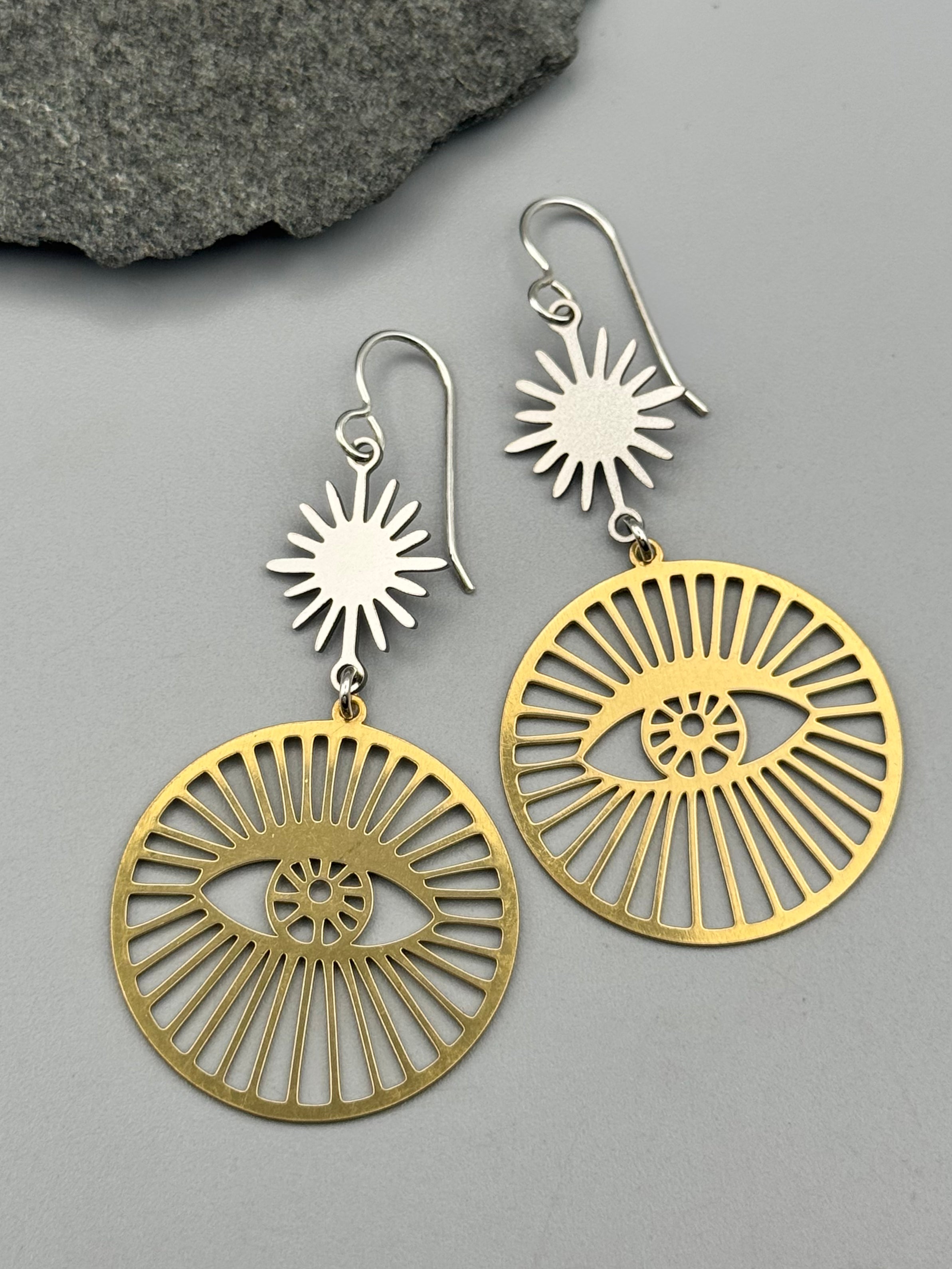 •SOL GAZE• mixed metal dangle earrings