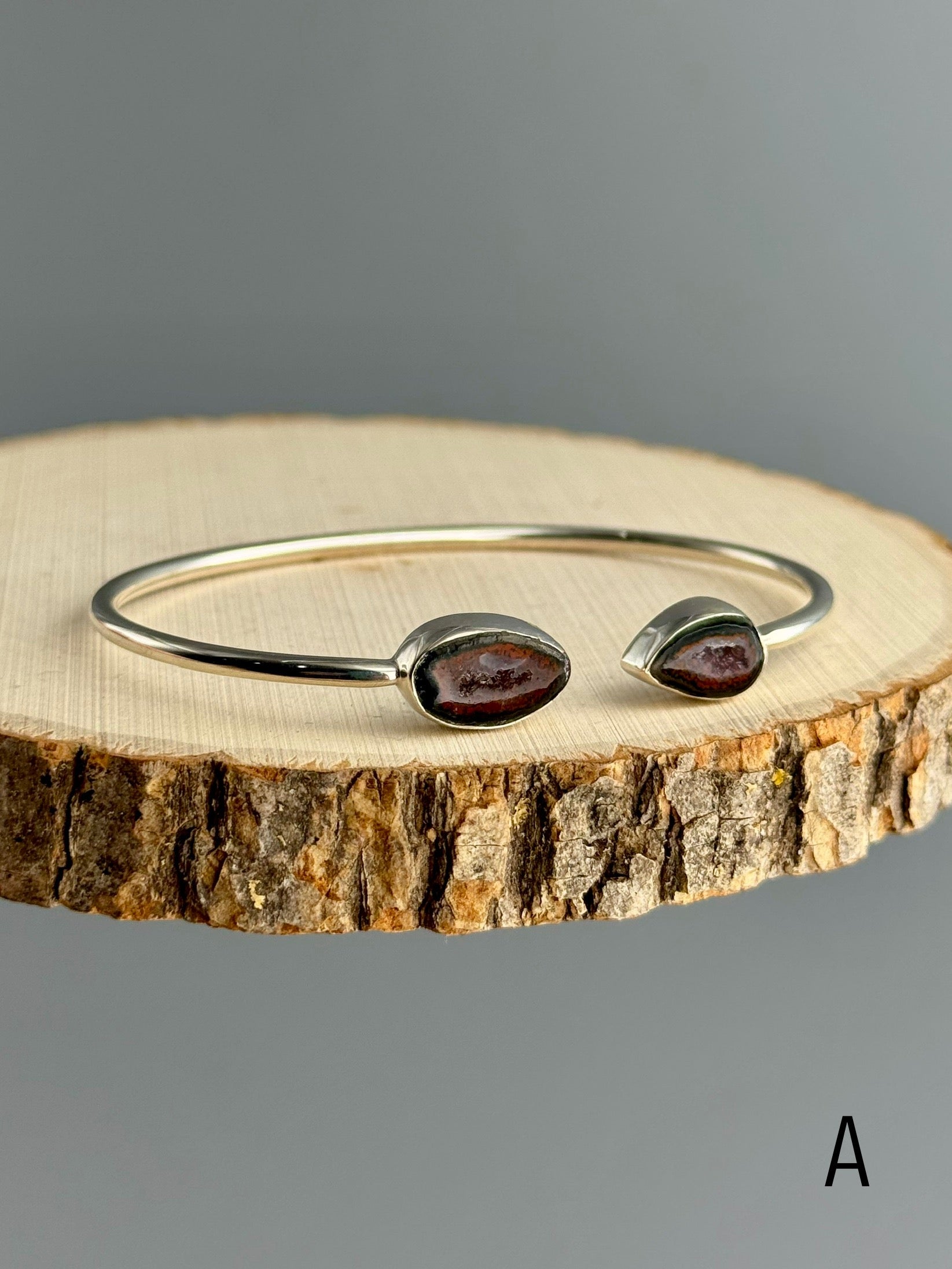 •GEODES• coconut druzy + silver twist-on cuff bracelet