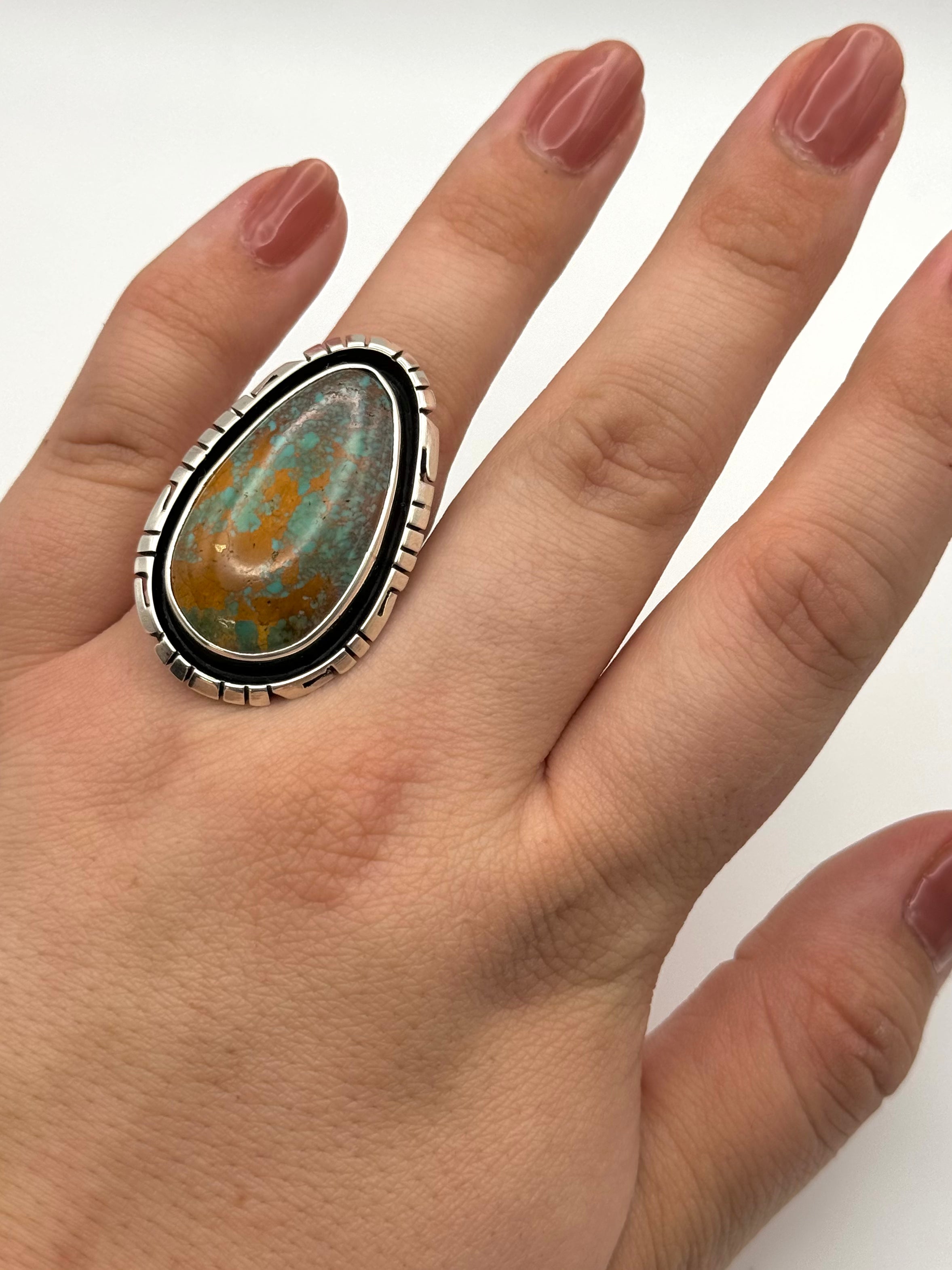 •KINGMAN TURQUOISE - BIGGIE 1• Navajo silver ring (size 8)