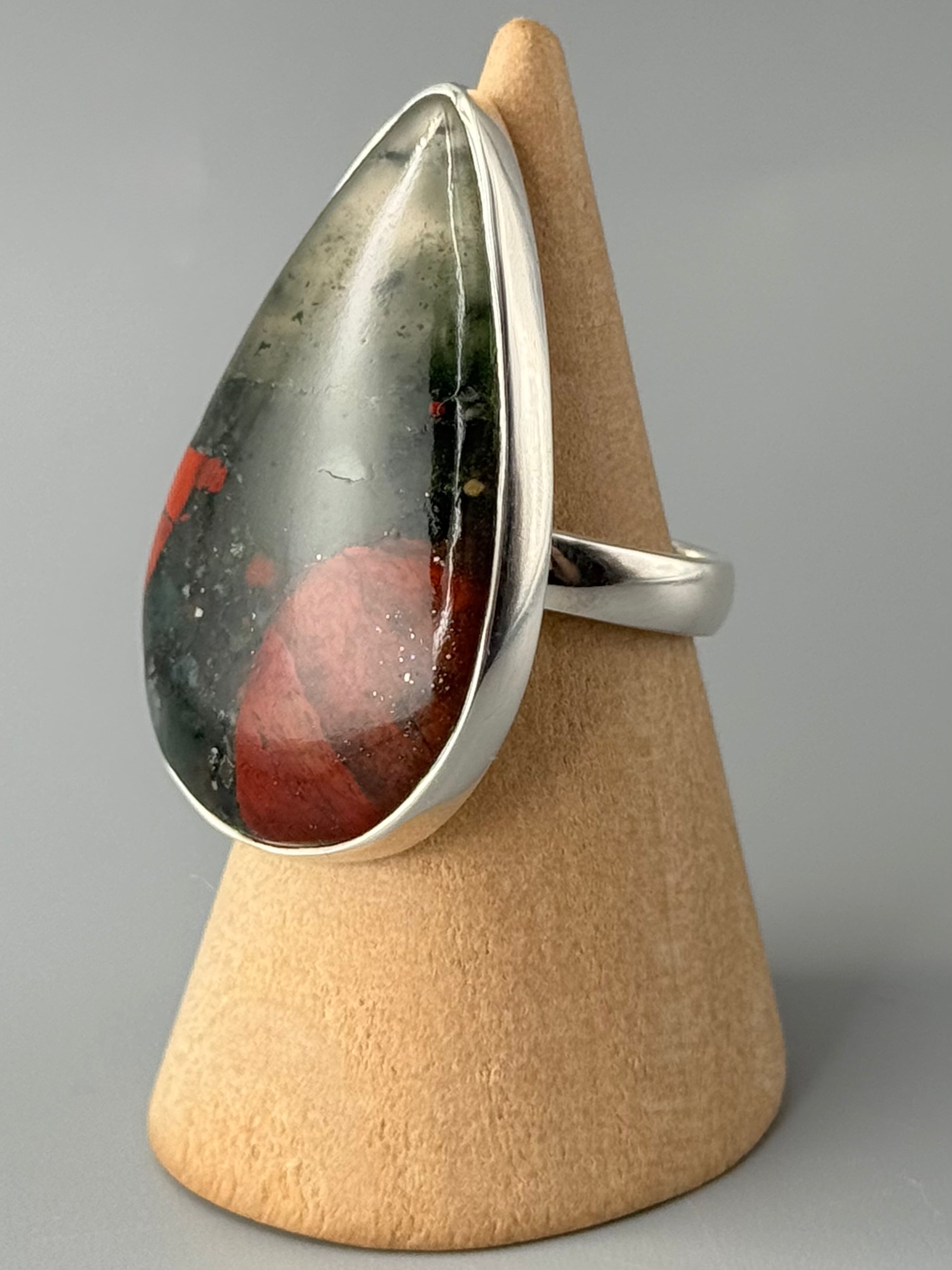 •AFRICAN BLOODSTONE - TEAR• sterling silver ring (size 7)