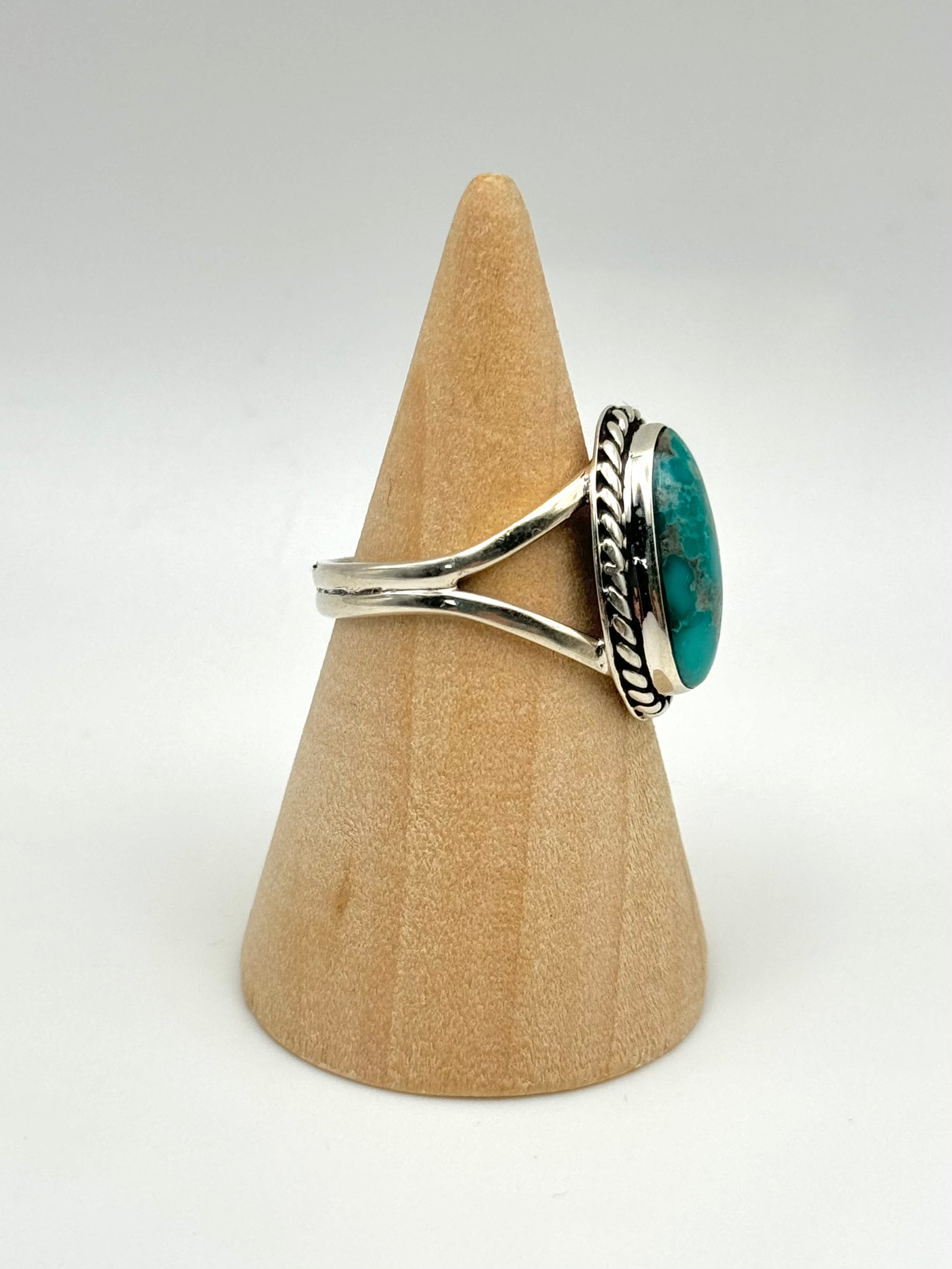 •TURQUOISE• Navajo silver ring (size 8)