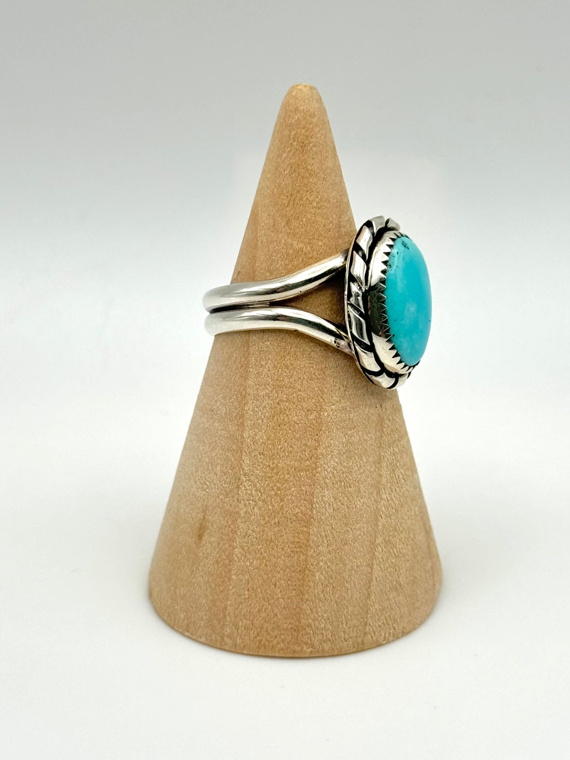 •TURQUOISE - 1• Navajo silver ring (size 6.5)