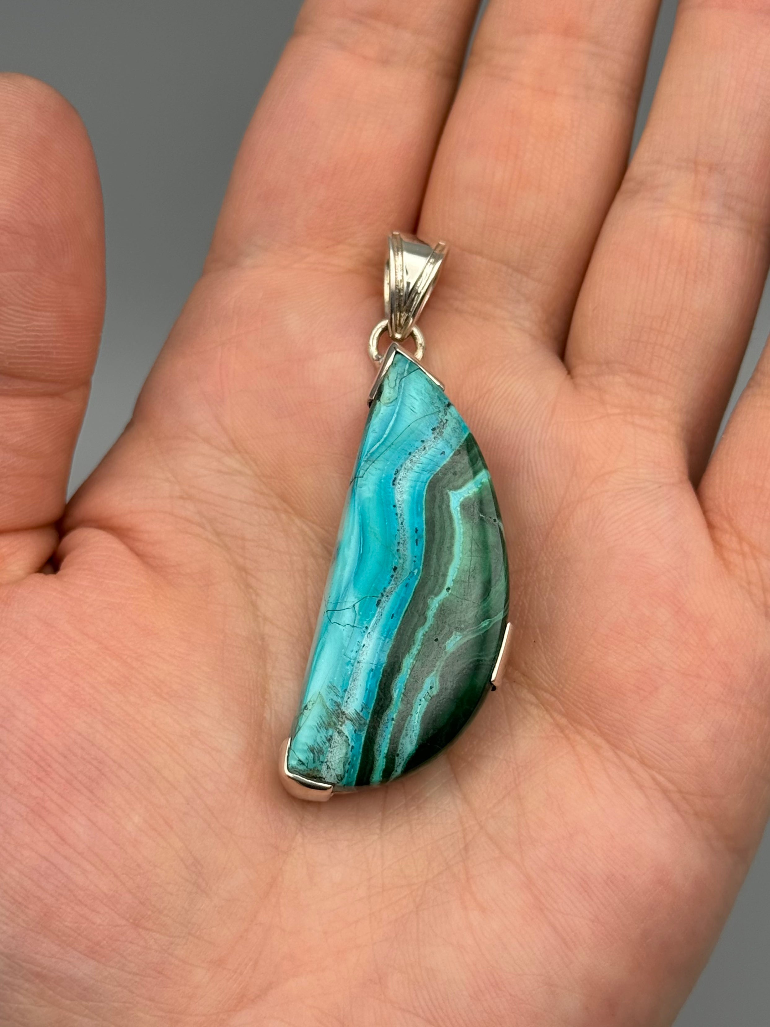 •MALACHITE CHRYSOCOLLA - SEMICIRCLE• bezel capped silver pendant