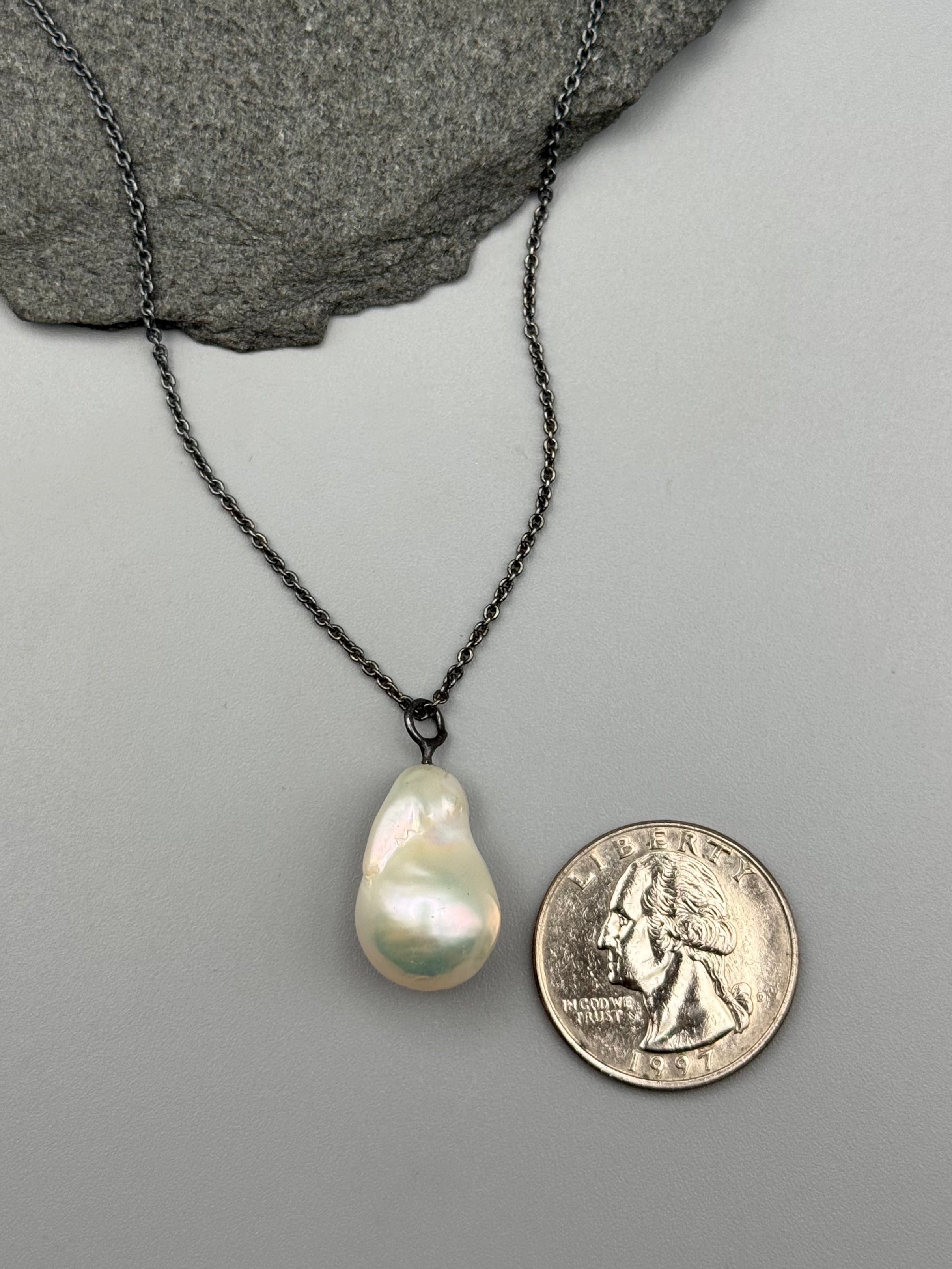 •PEARL DROP• silver necklace (18" long)