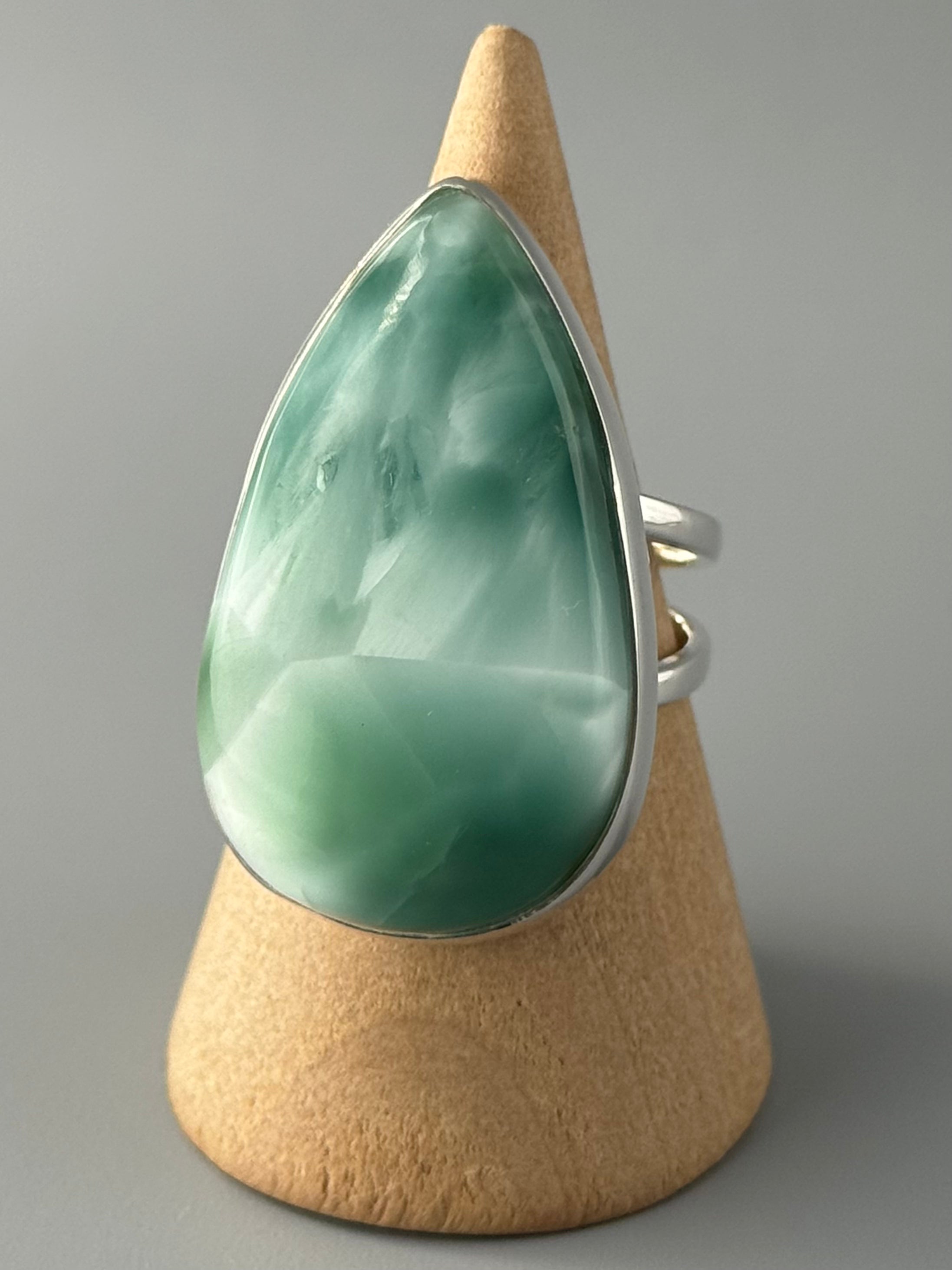 •HEMIMORPHITE - TEARDROP• split band silver ring (size 9)