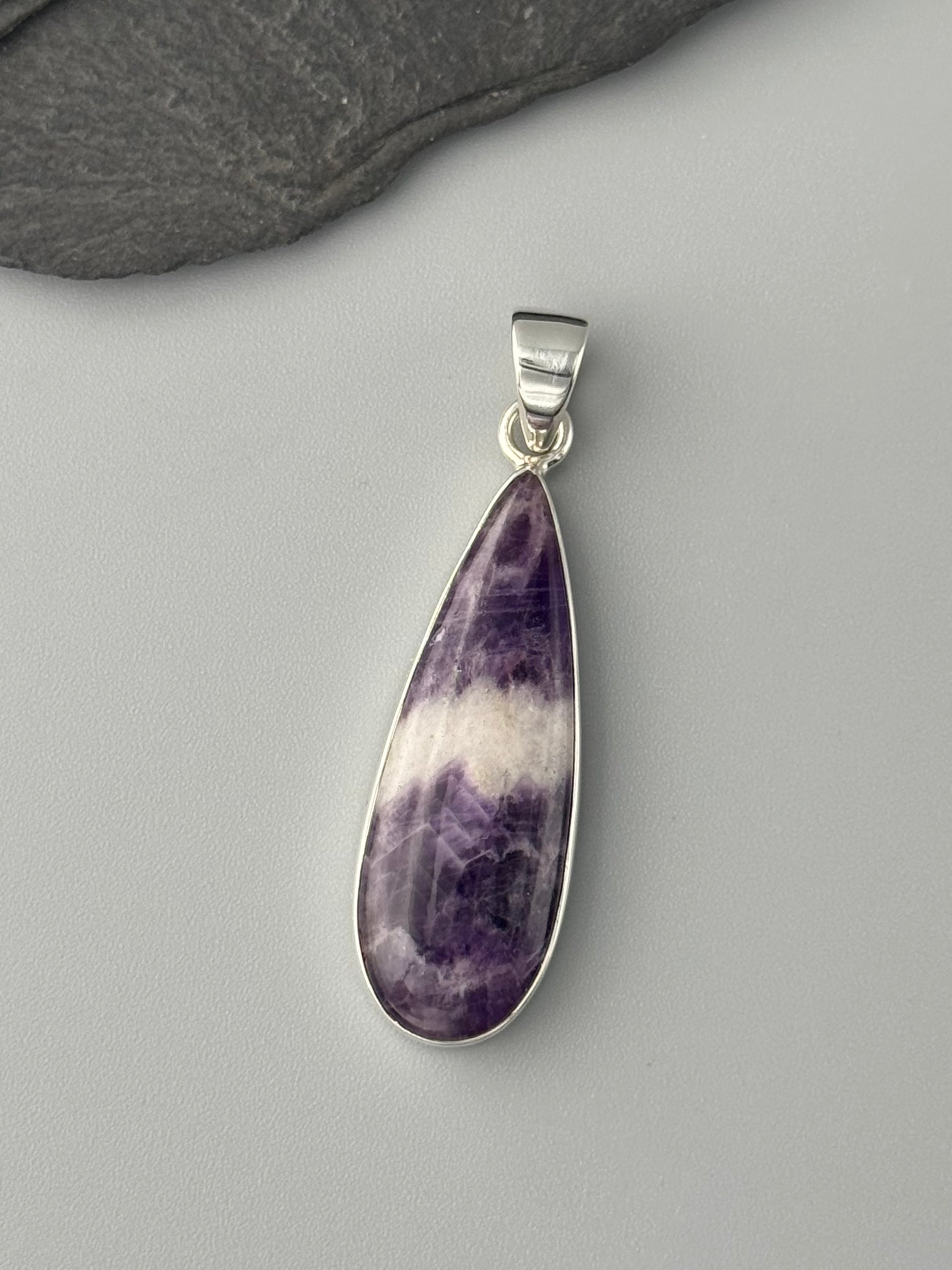 •CHEVRON AMETHYST - SLENDER TEAR• sterling silver pendant