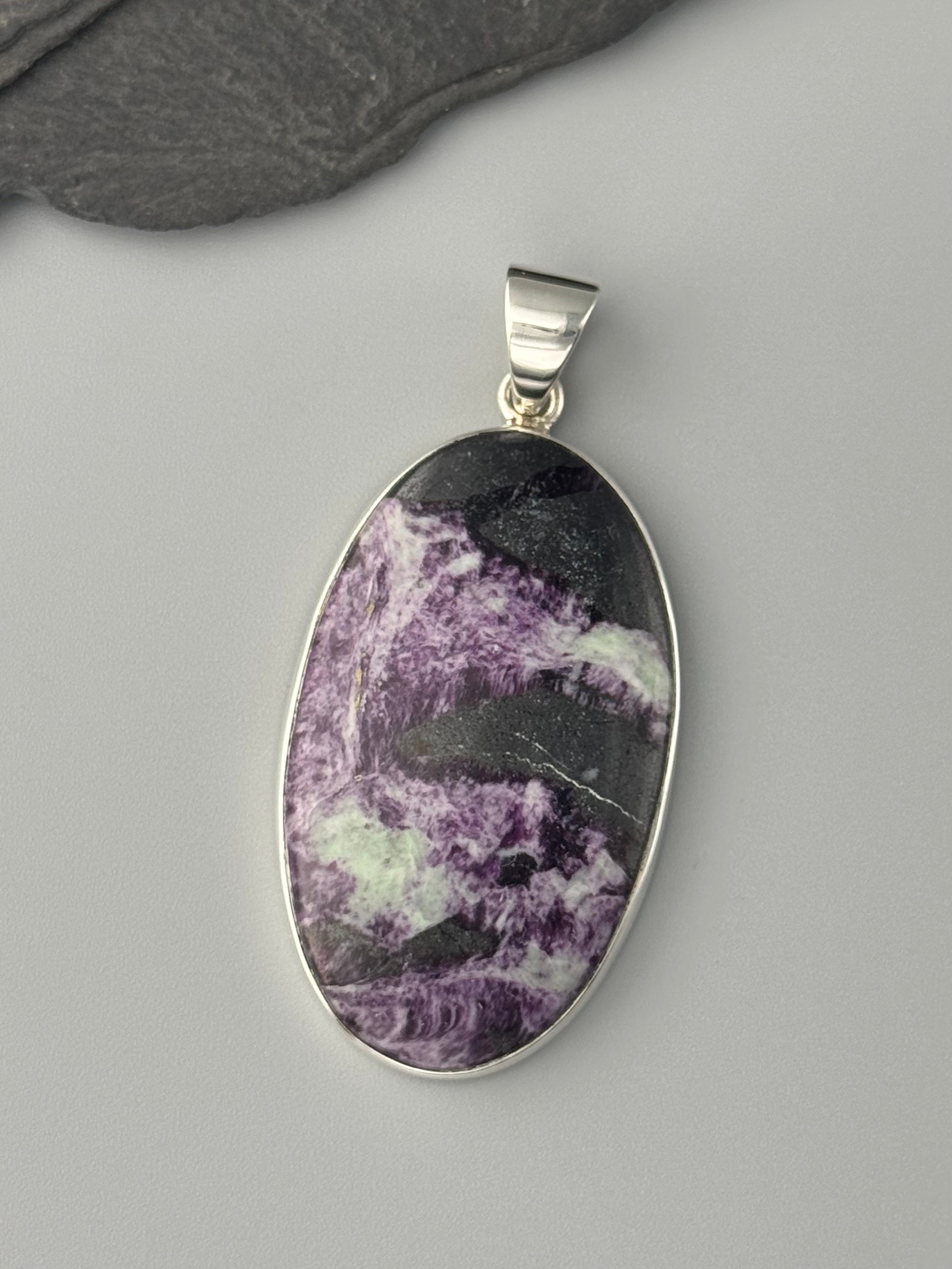 •KAMMERERITE - LARGE OVAL• sterling silver pendant