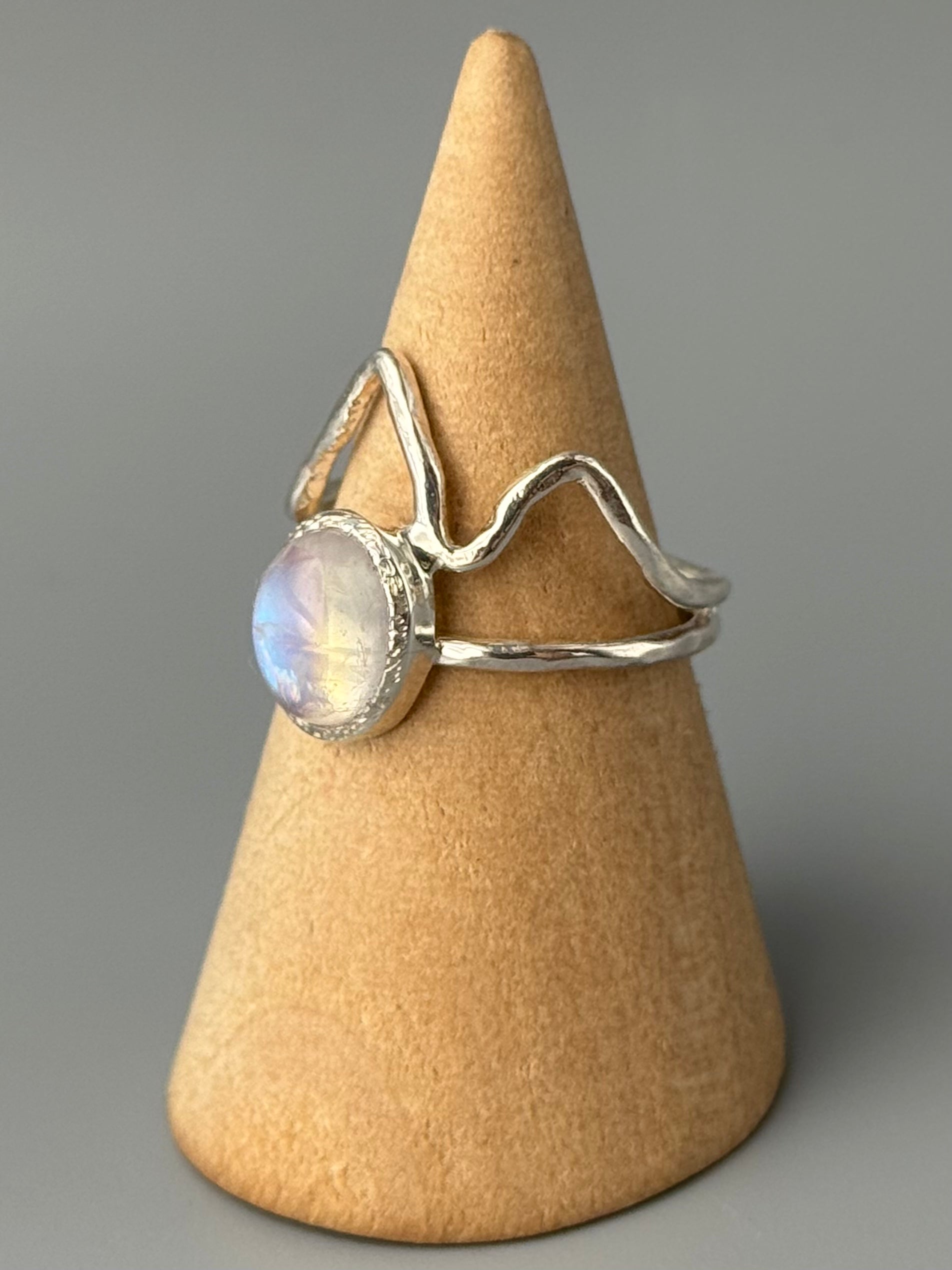 •RAINBOW MOONSTONE - RIDGELINE• silver ring (various sizes)