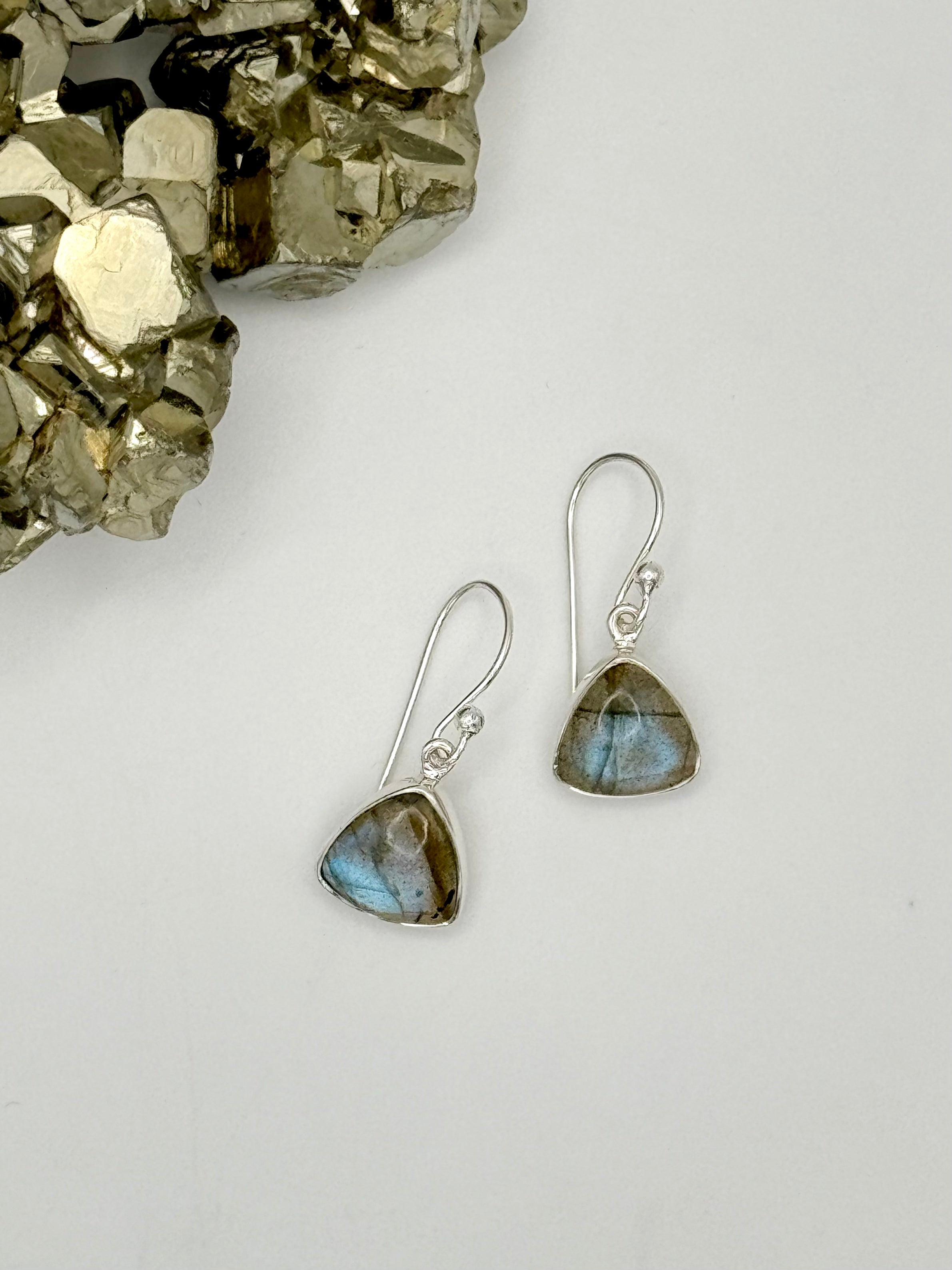 •LABRADORITE SOFT TRIANGLE• silver dangle earrings