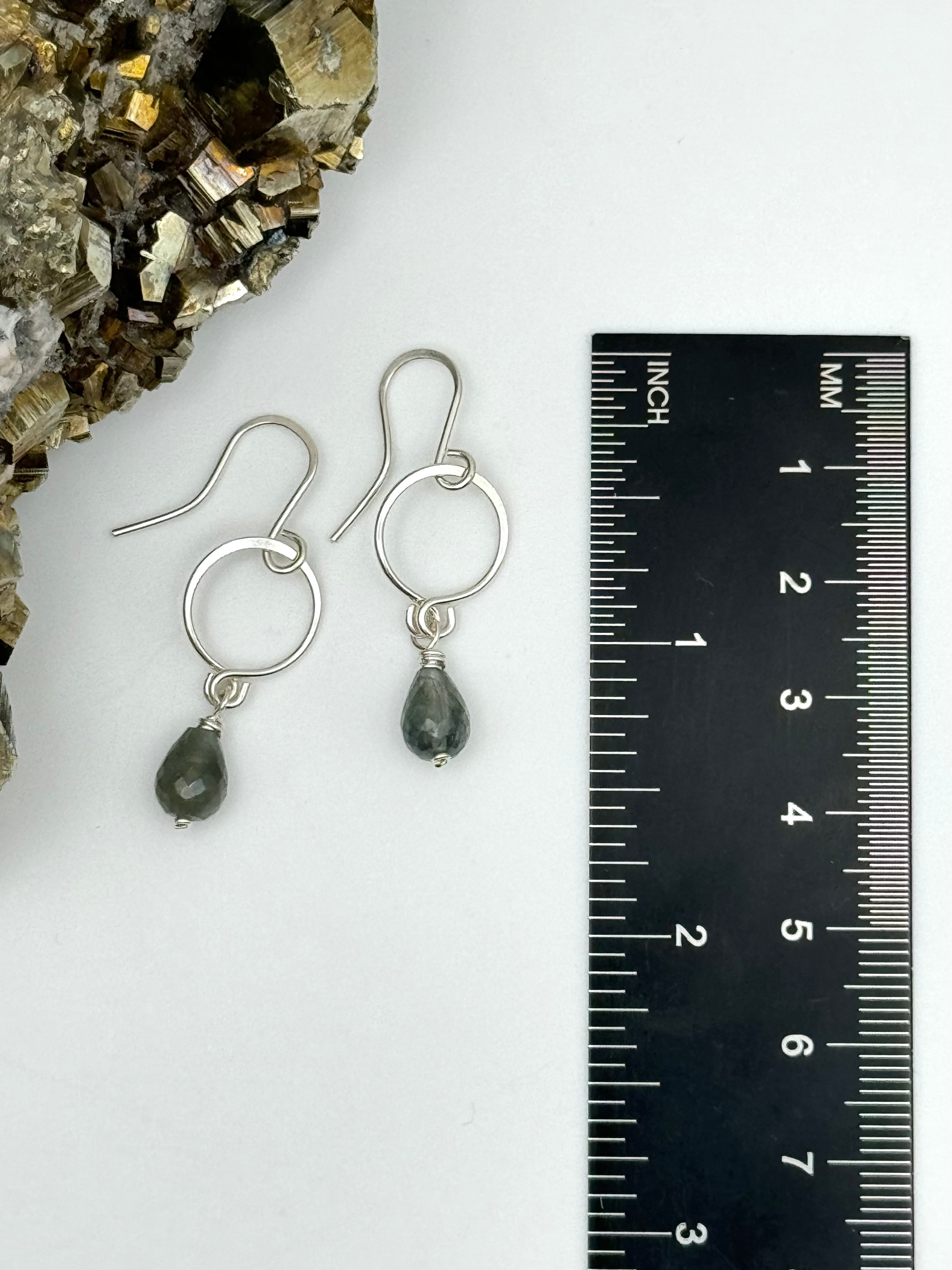 •DROPLET• moss aquamarine + silver dangle earrings