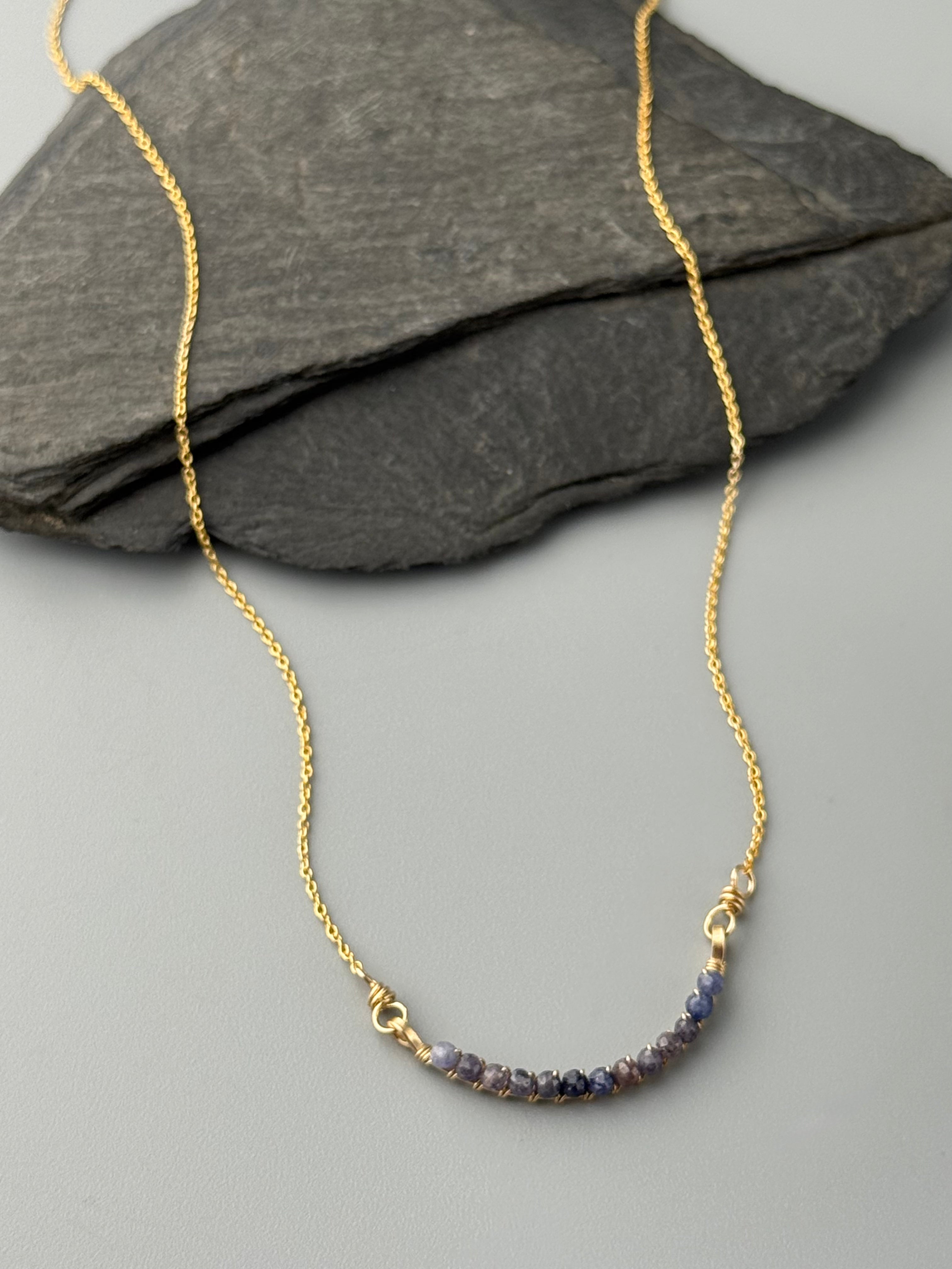 •SMILE• sapphire + gold necklace