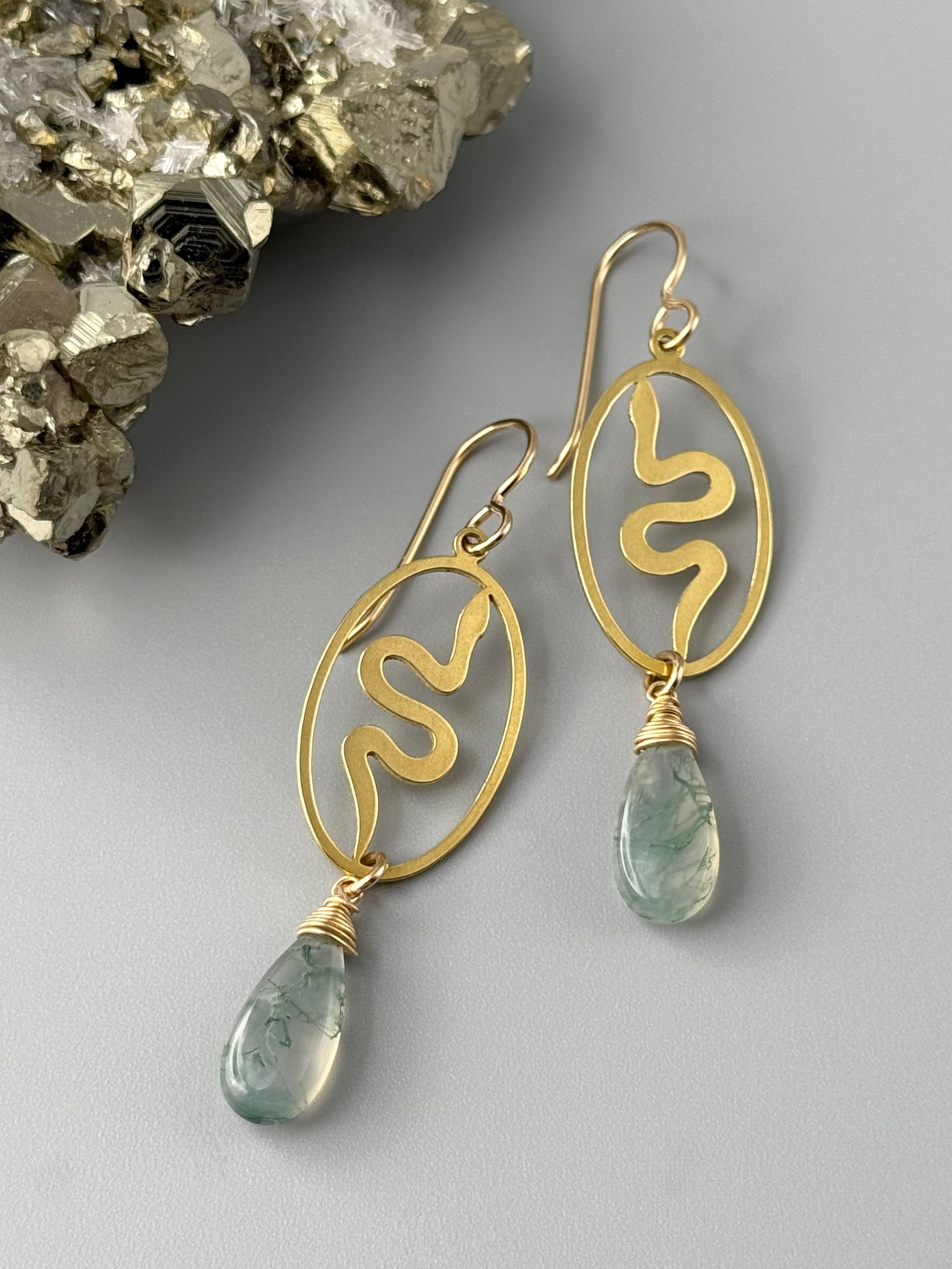 •SUEÑO• moss agate + gold earrings
