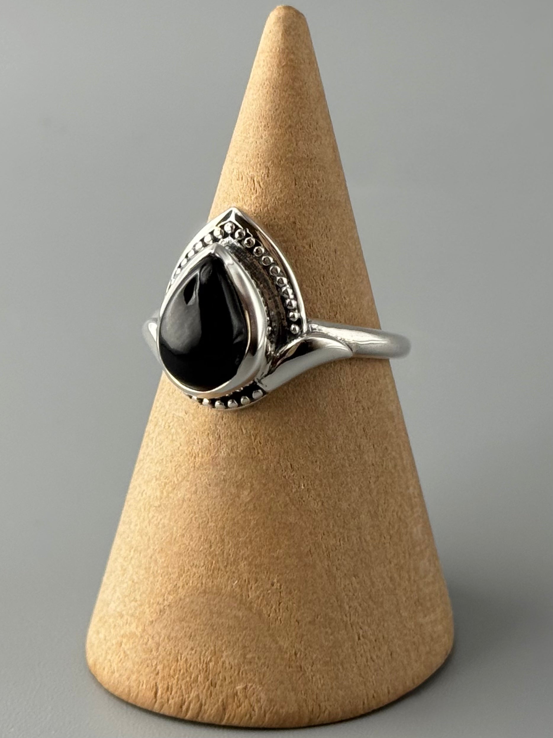 •BLACK ONYX - SHIELD• sterling silver ring (various sizes)