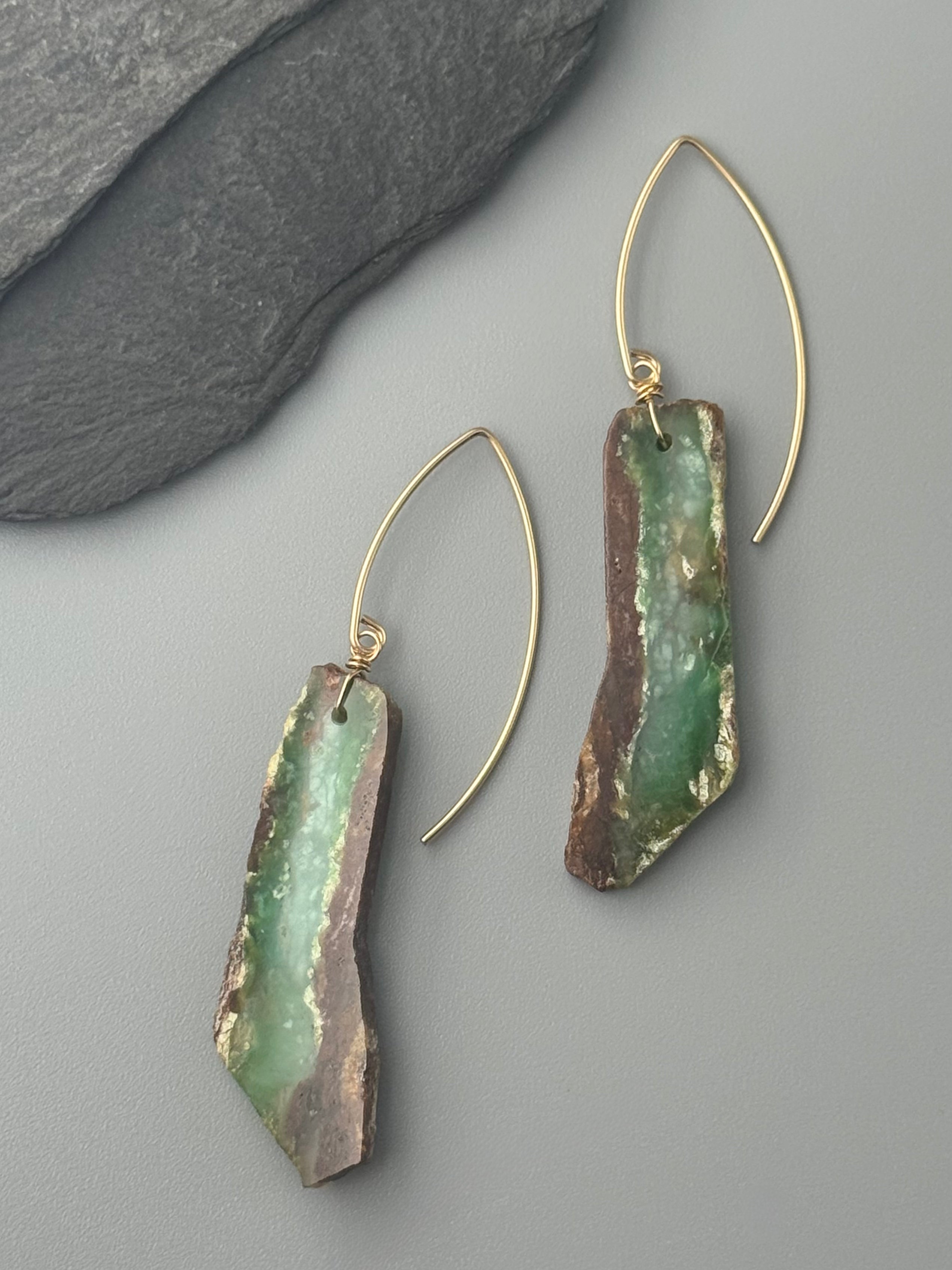 •STRAY• chrysoprase + gold earrings