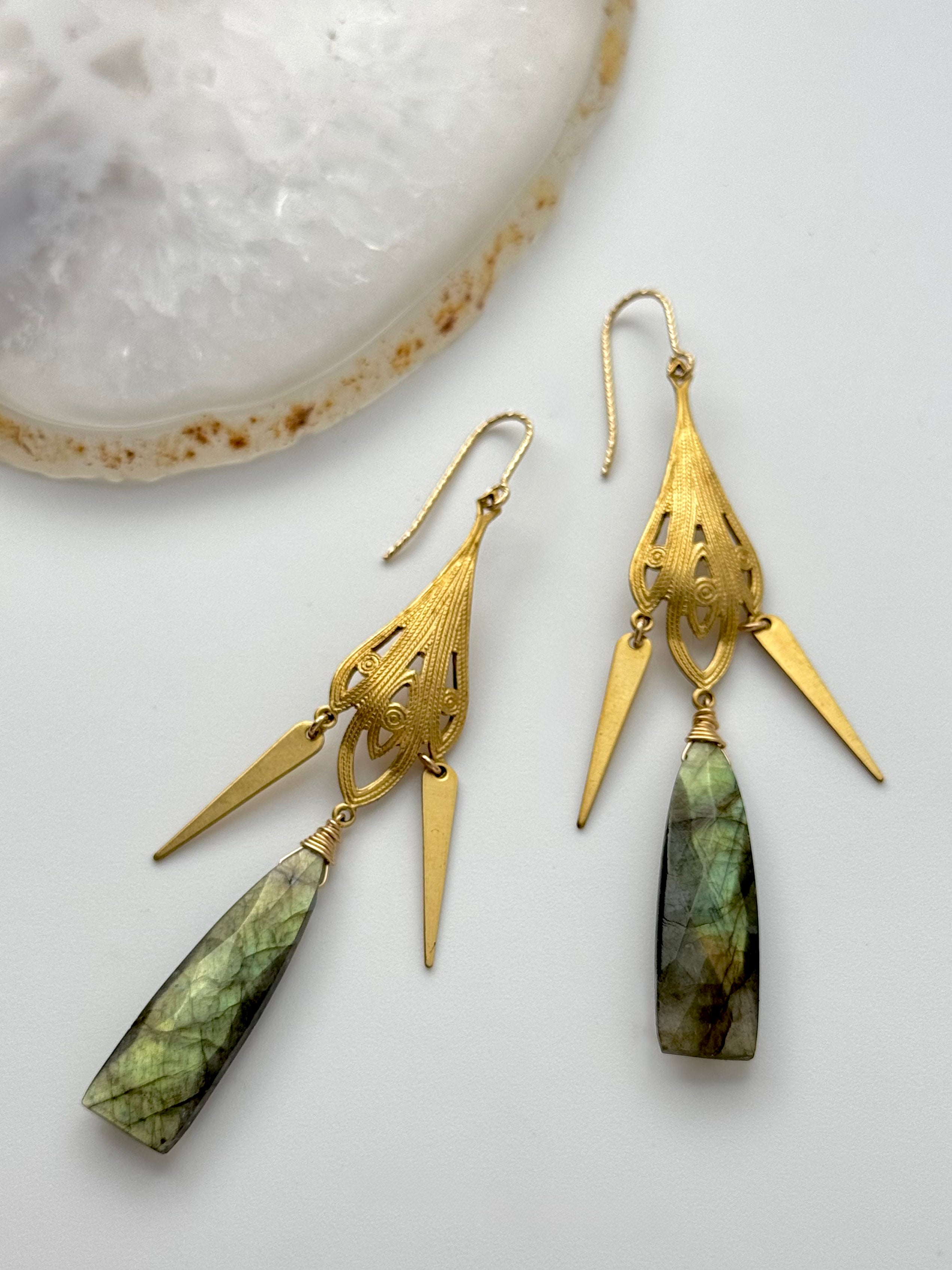 •ARIA• labradorite + gold dangle earrings