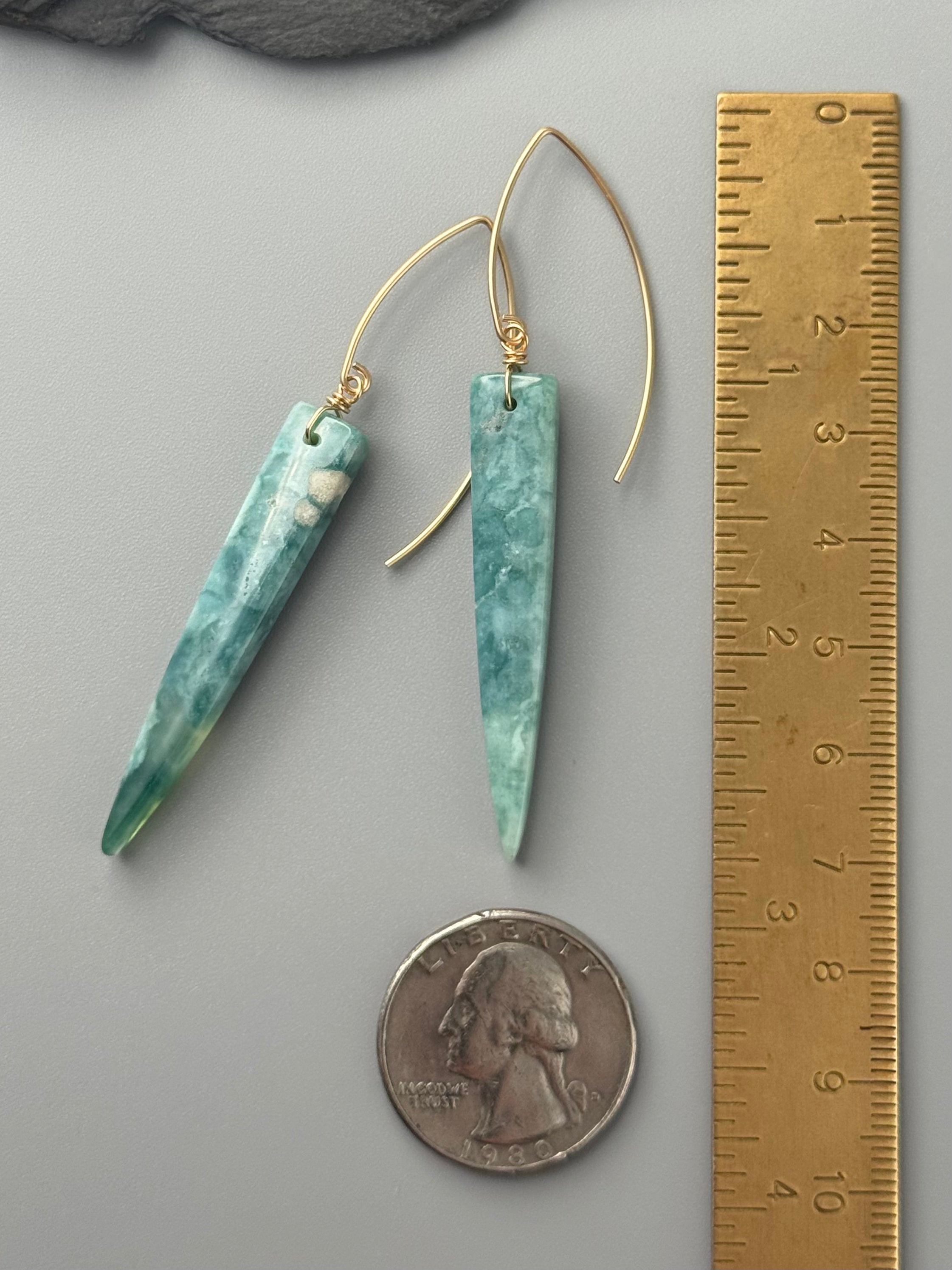 •STRAY• green mountain jade + gold earrings