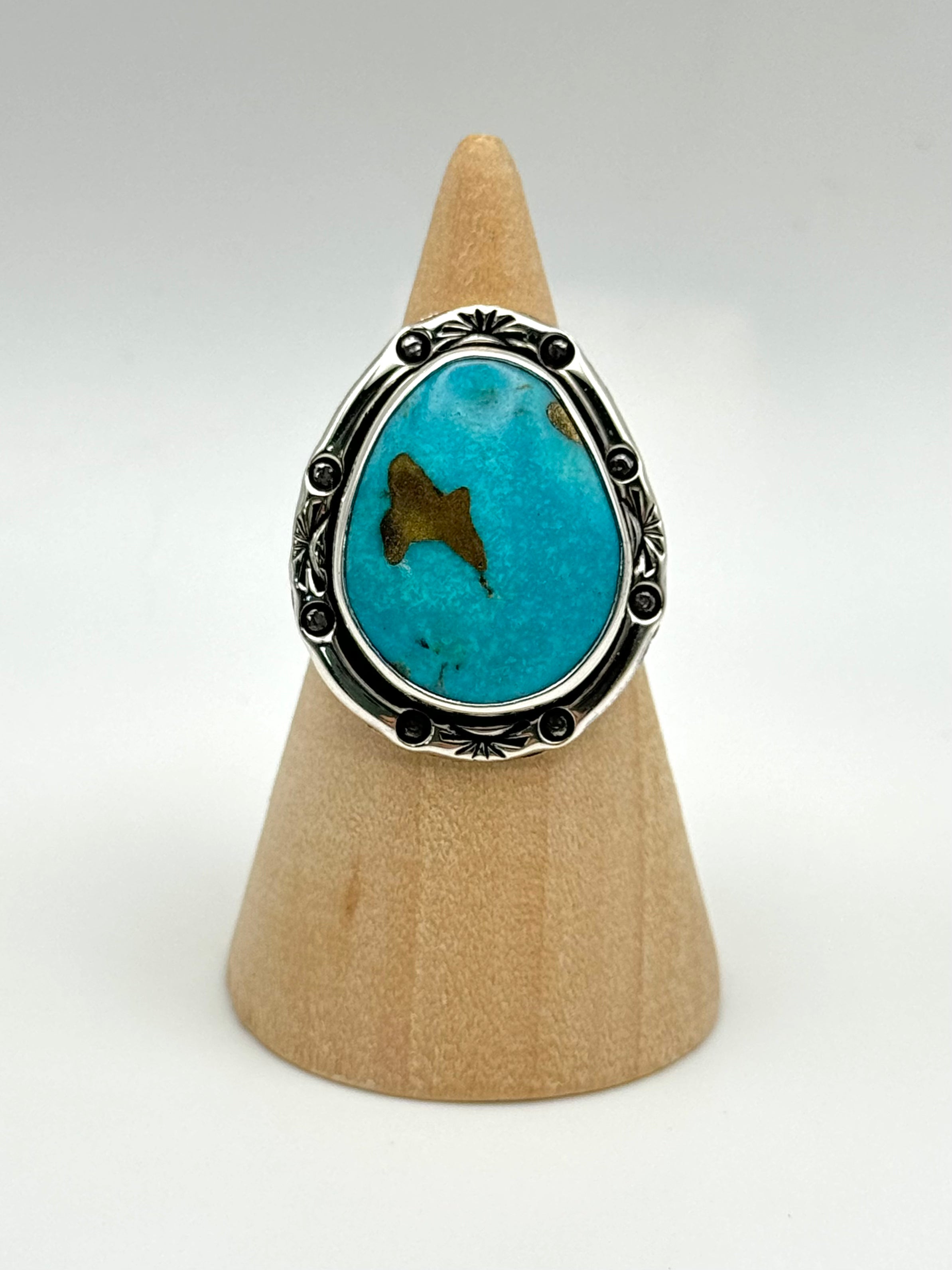 •KINGMAN TURQUOISE - 1• Navajo silver ring (size 8.25)