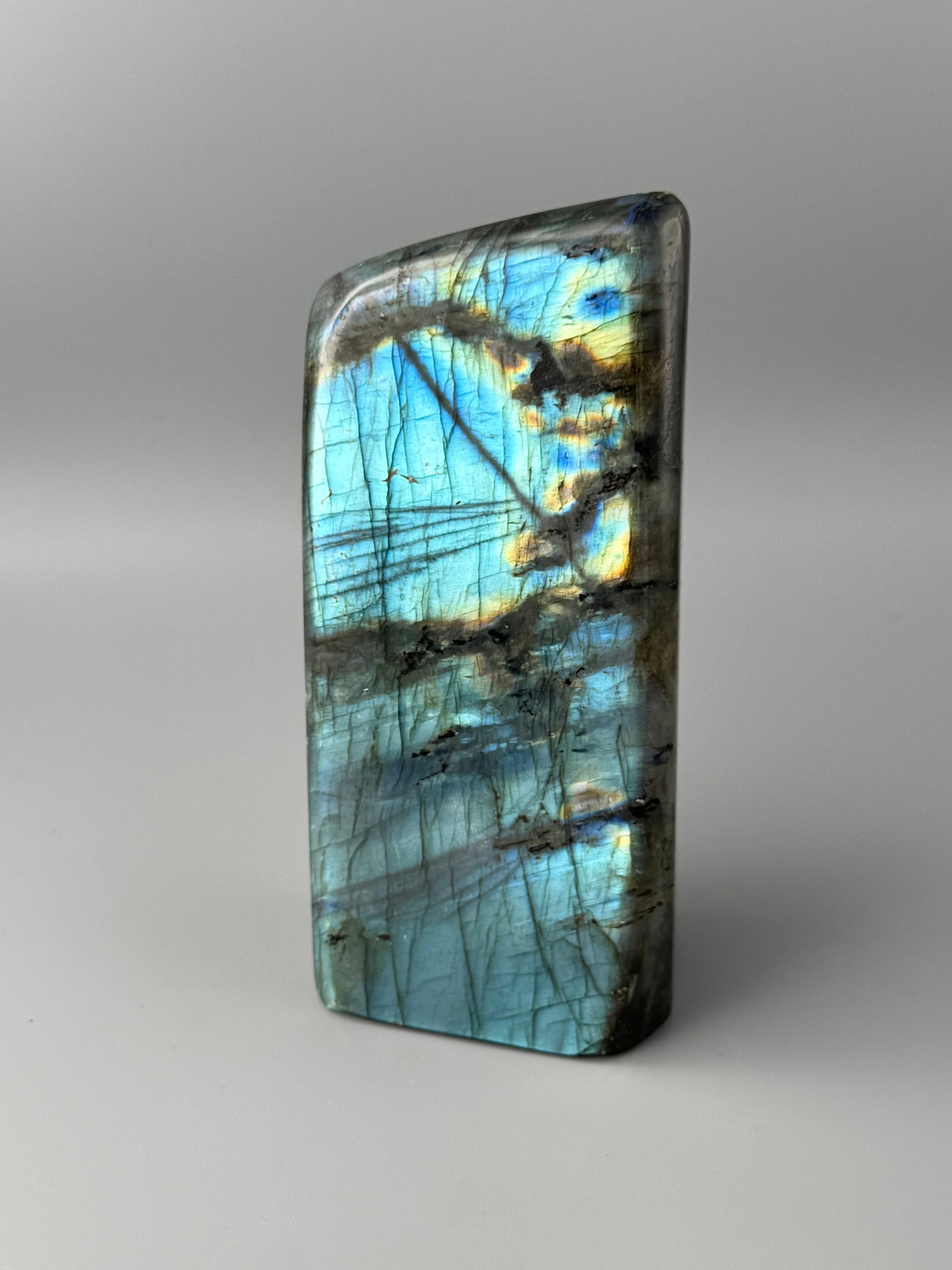 •LABRADORITE• smooth freeform