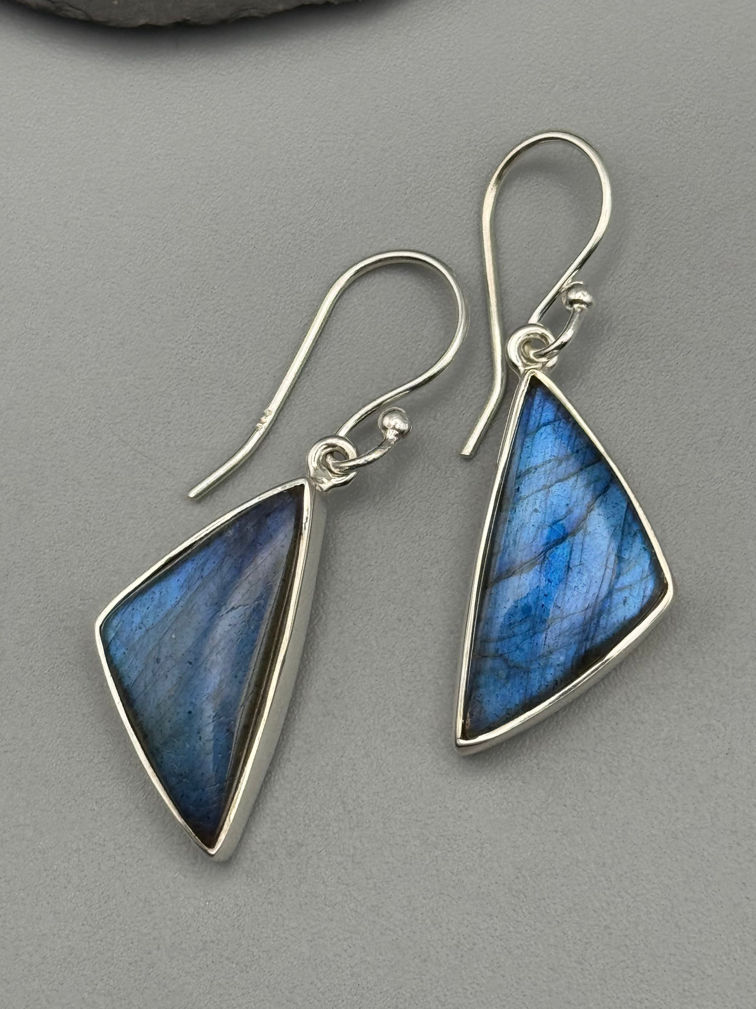 •LABRADORITE - SOFT TRIANGLES• silver dangle earrings