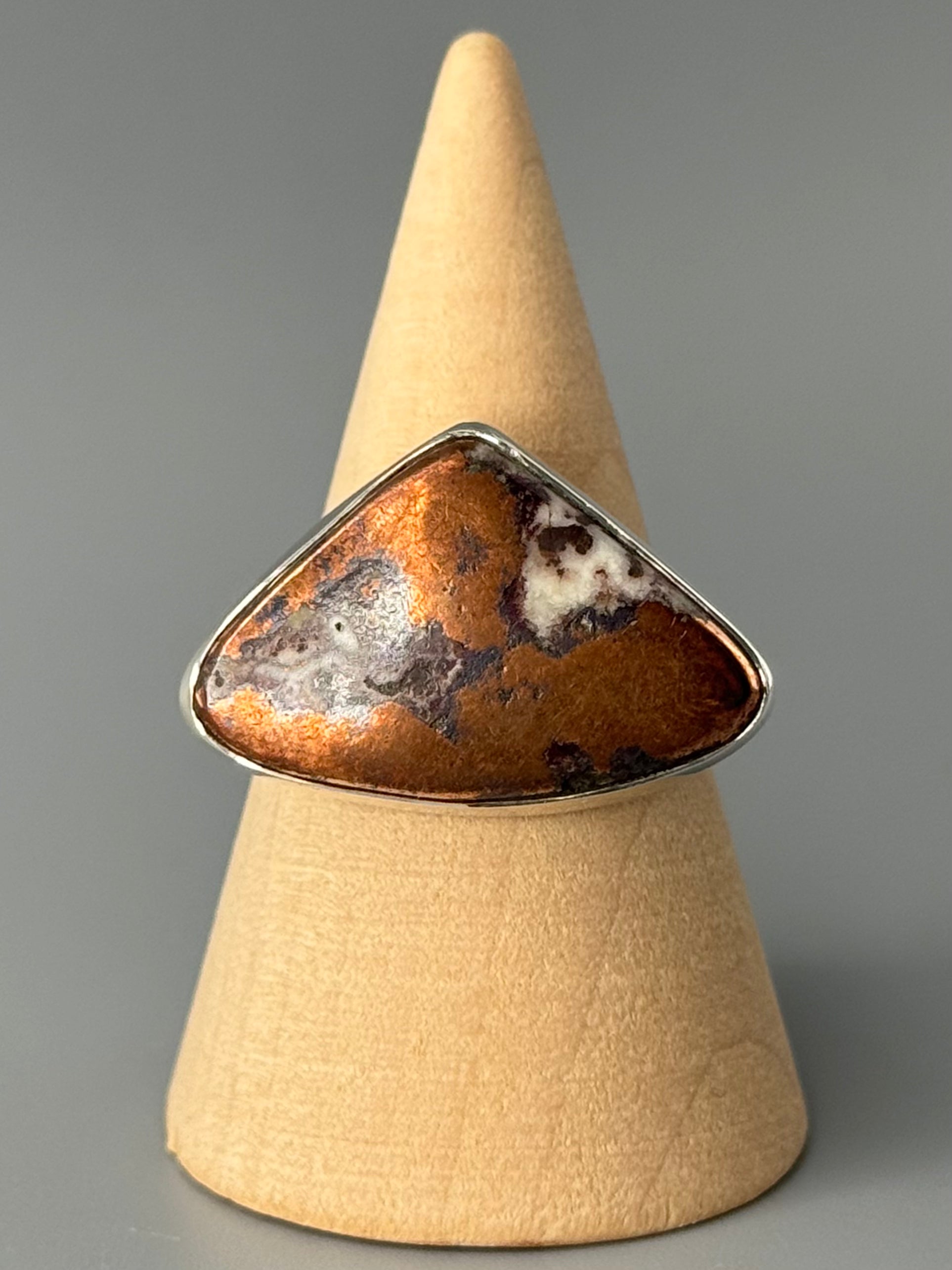 •COPPER IN MATRIX - WIDE TEAR• simple bezel silver ring (size 9)
