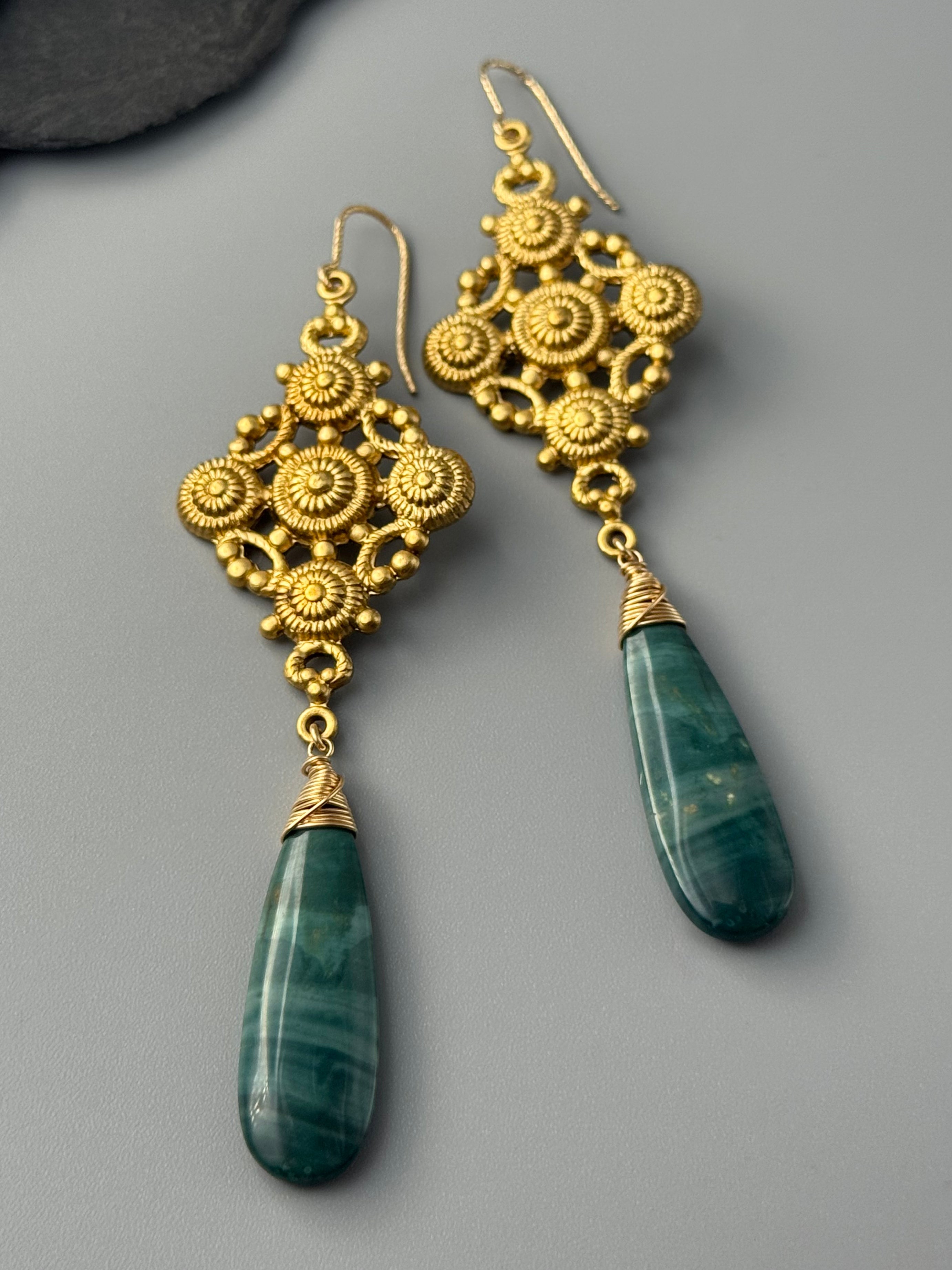 •FLORENCE• green mountain jade + gold earrings