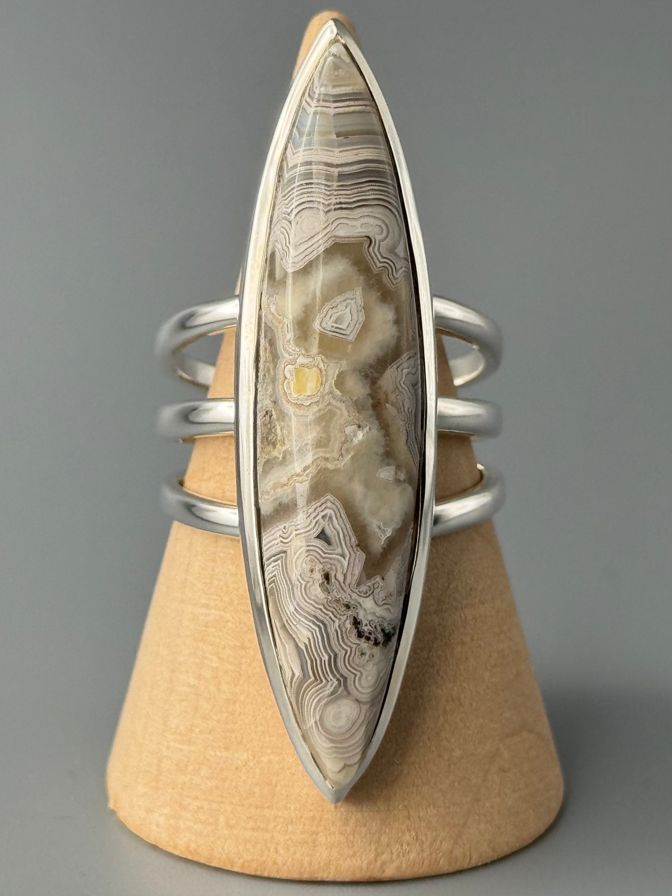 •LACE AGATE - DEEP MARQUISE• split band silver ring (size 9.75)