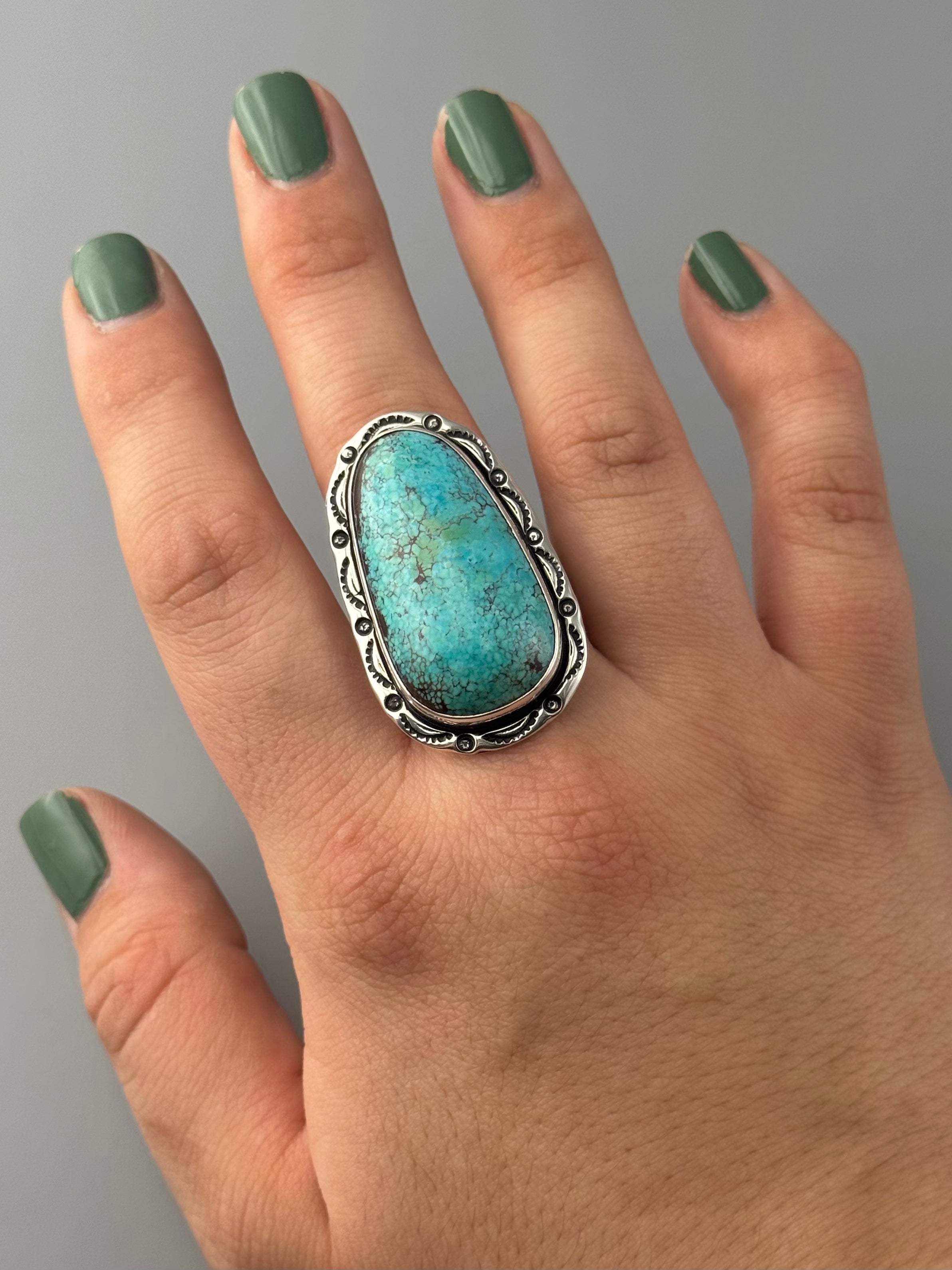 •CHINESE TURQUOISE - SHÁ• Navajo silver ring (size 10.5)