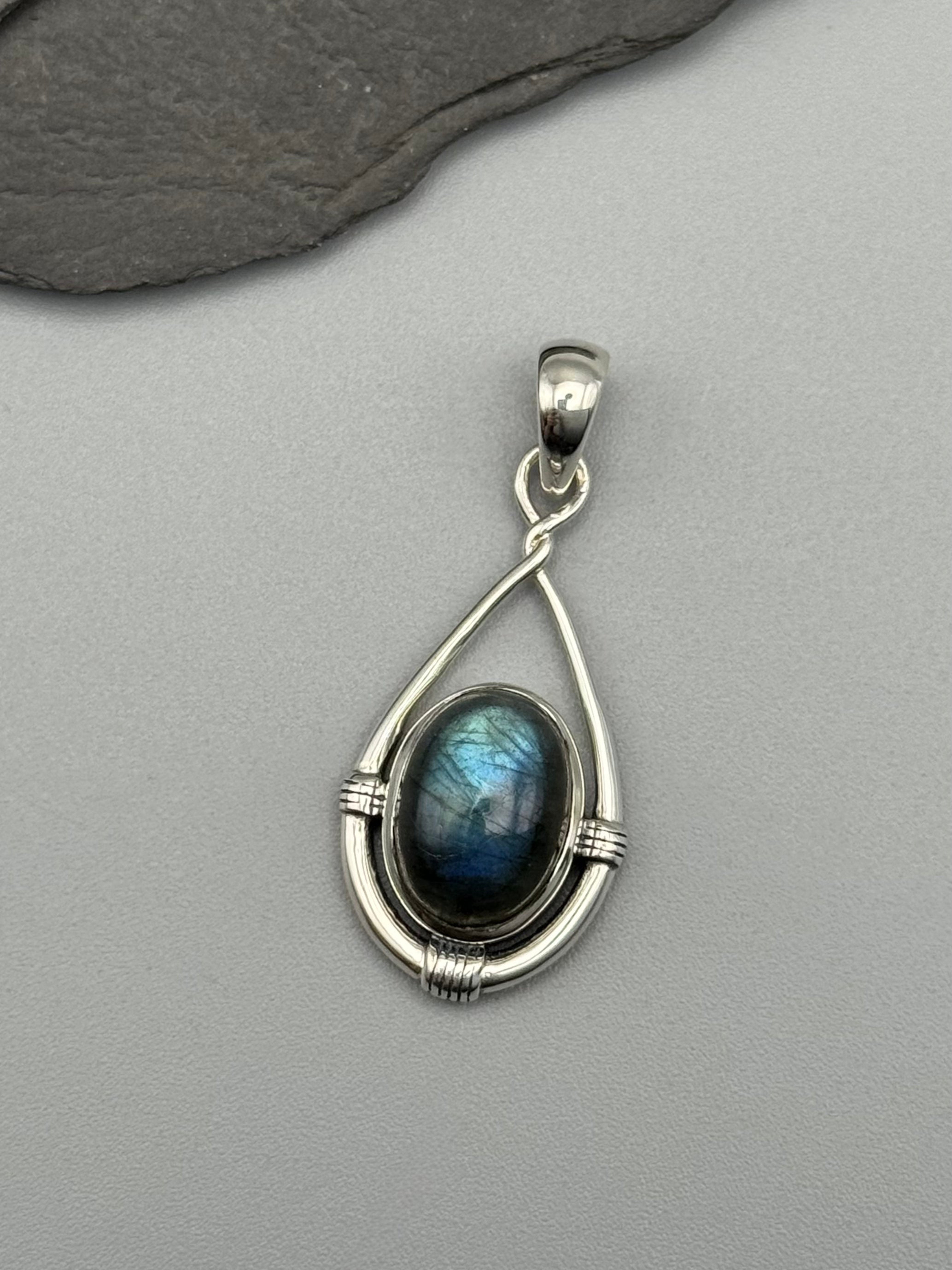 •LABRADORITE - HITCHED• sterling silver pendant