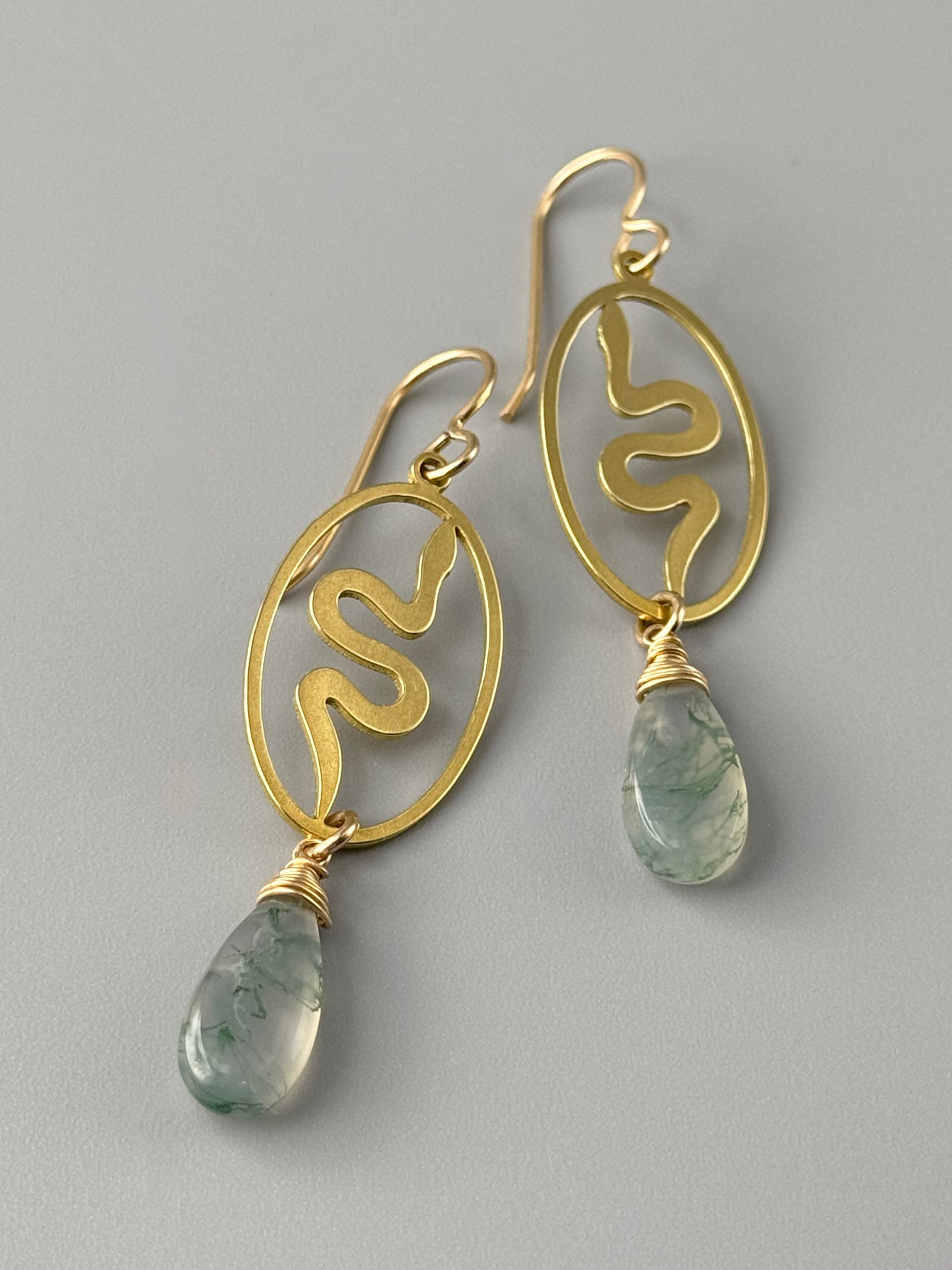 •SUEÑO• moss agate + gold earrings
