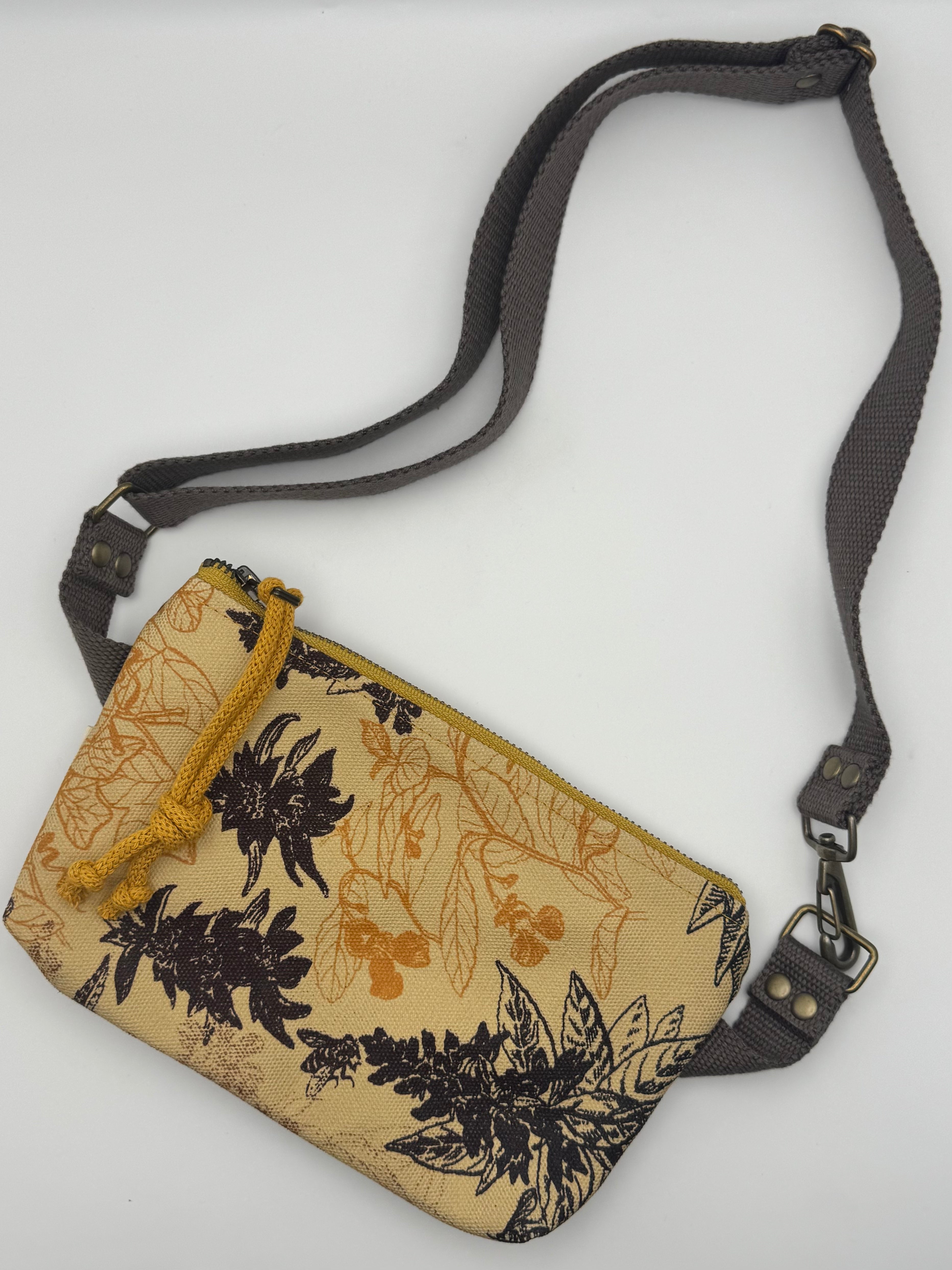 •MIDI PACK - WILDFLOWERS• waxed canvas fanny/crossbody