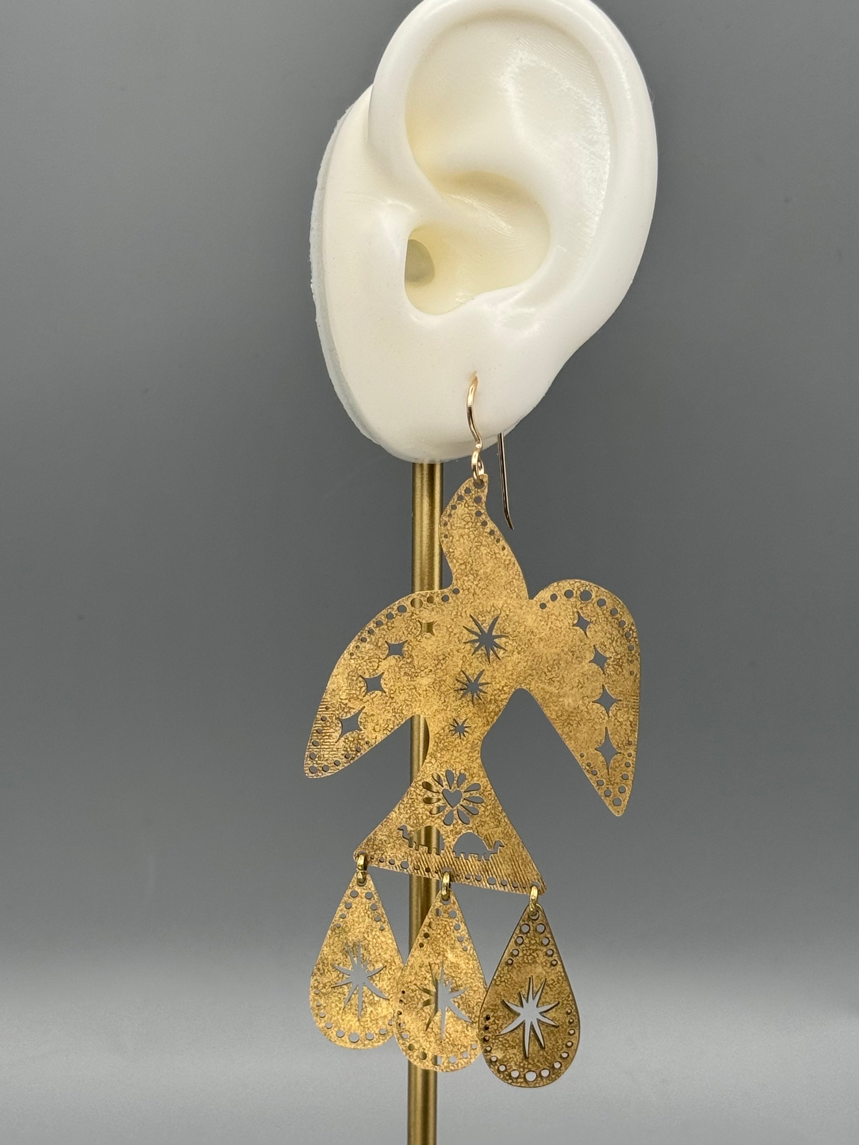 •SLOW DIVE• gold dangle earrings