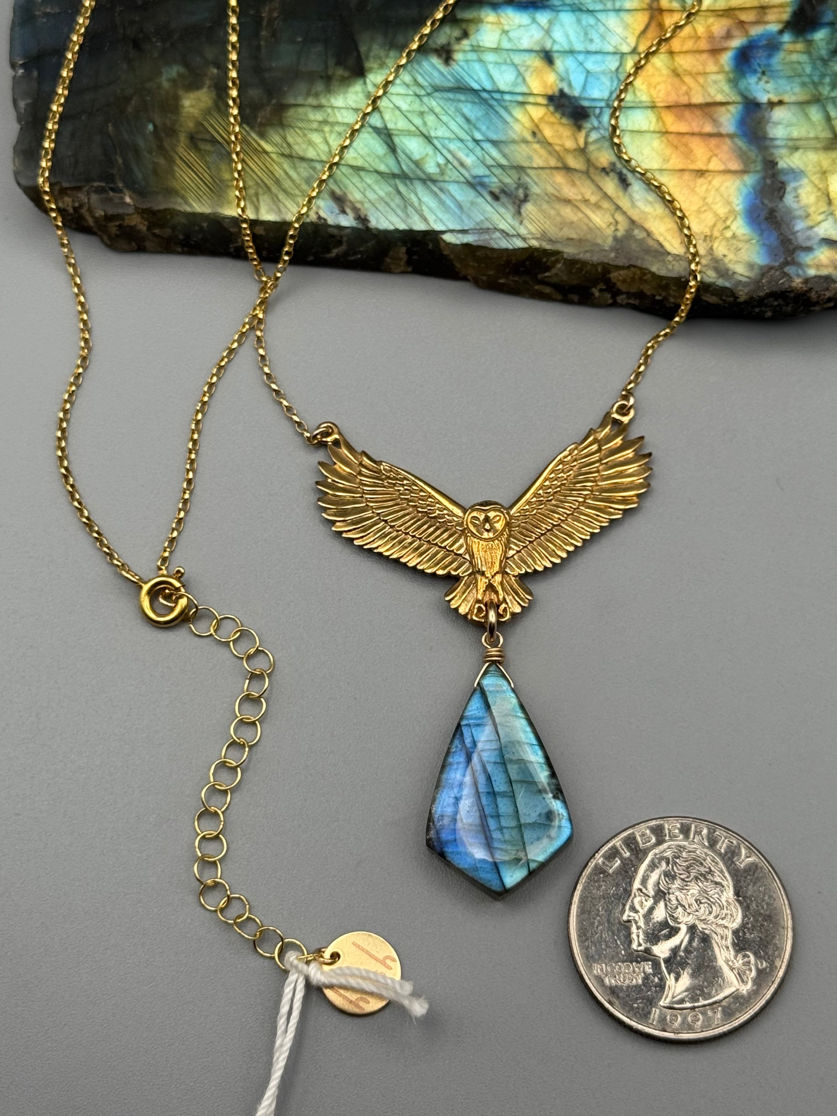 •NOCTURNA• labradorite + gold necklace (17"-19" long)