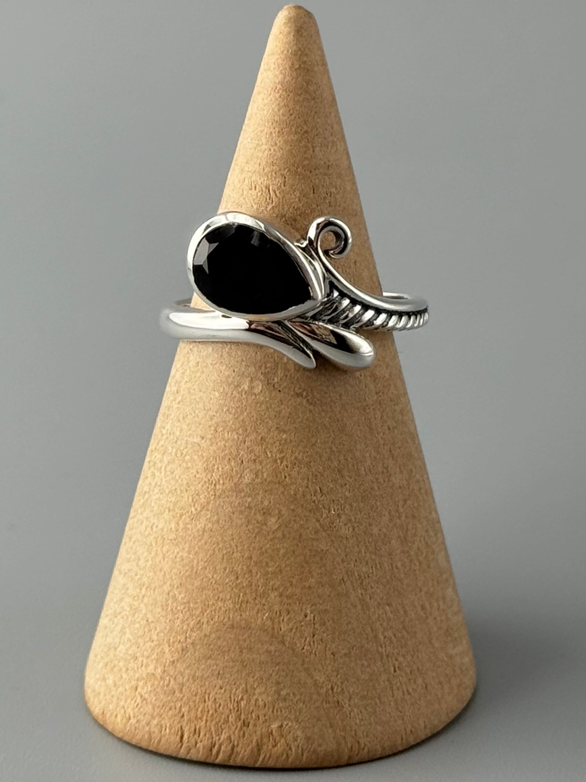 •BLACK ONYX - GUST• sterling silver ring (various sizes)