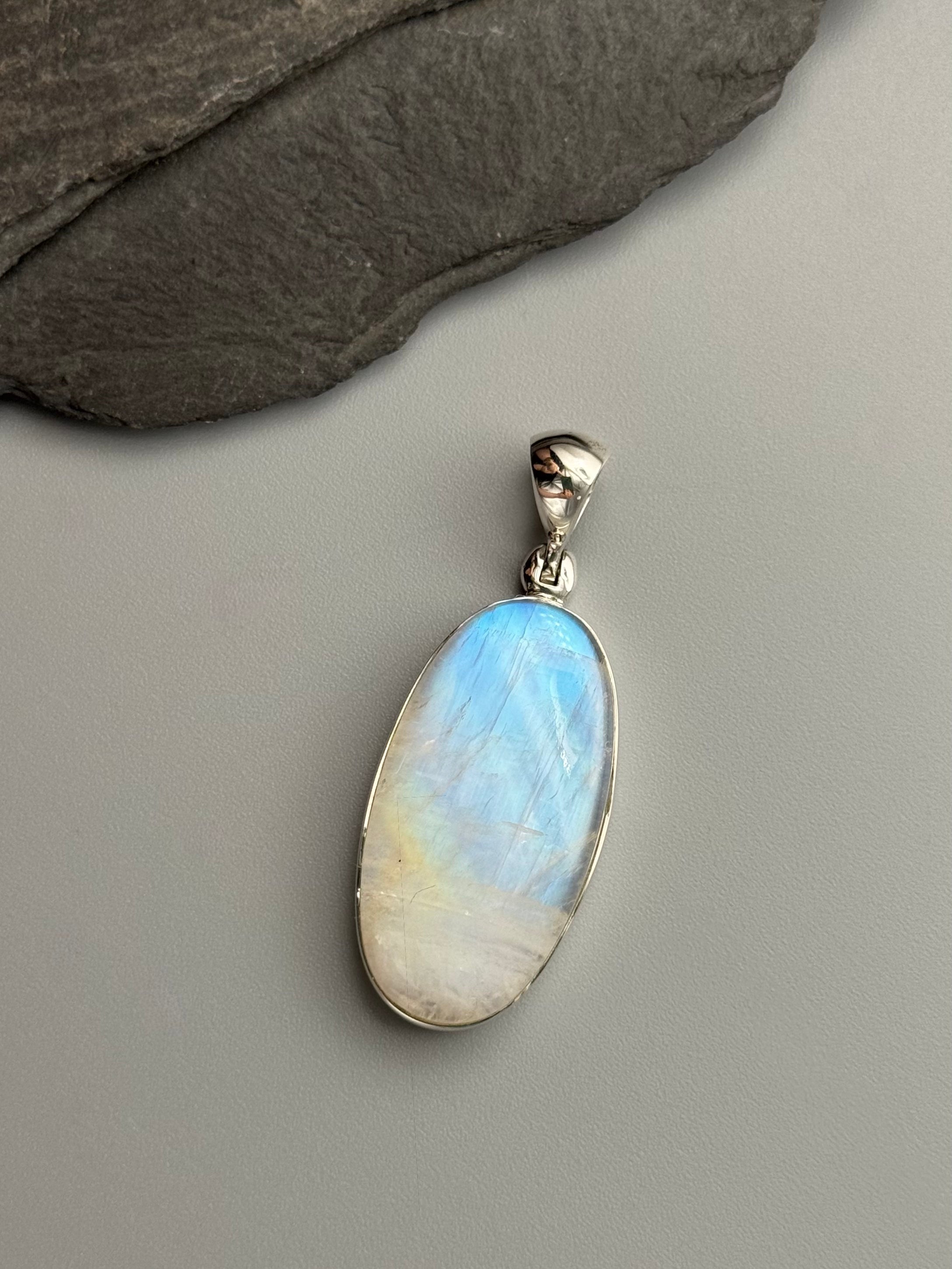 •RAINBOW MOONSTONE OVAL - 4• sterling silver pendant