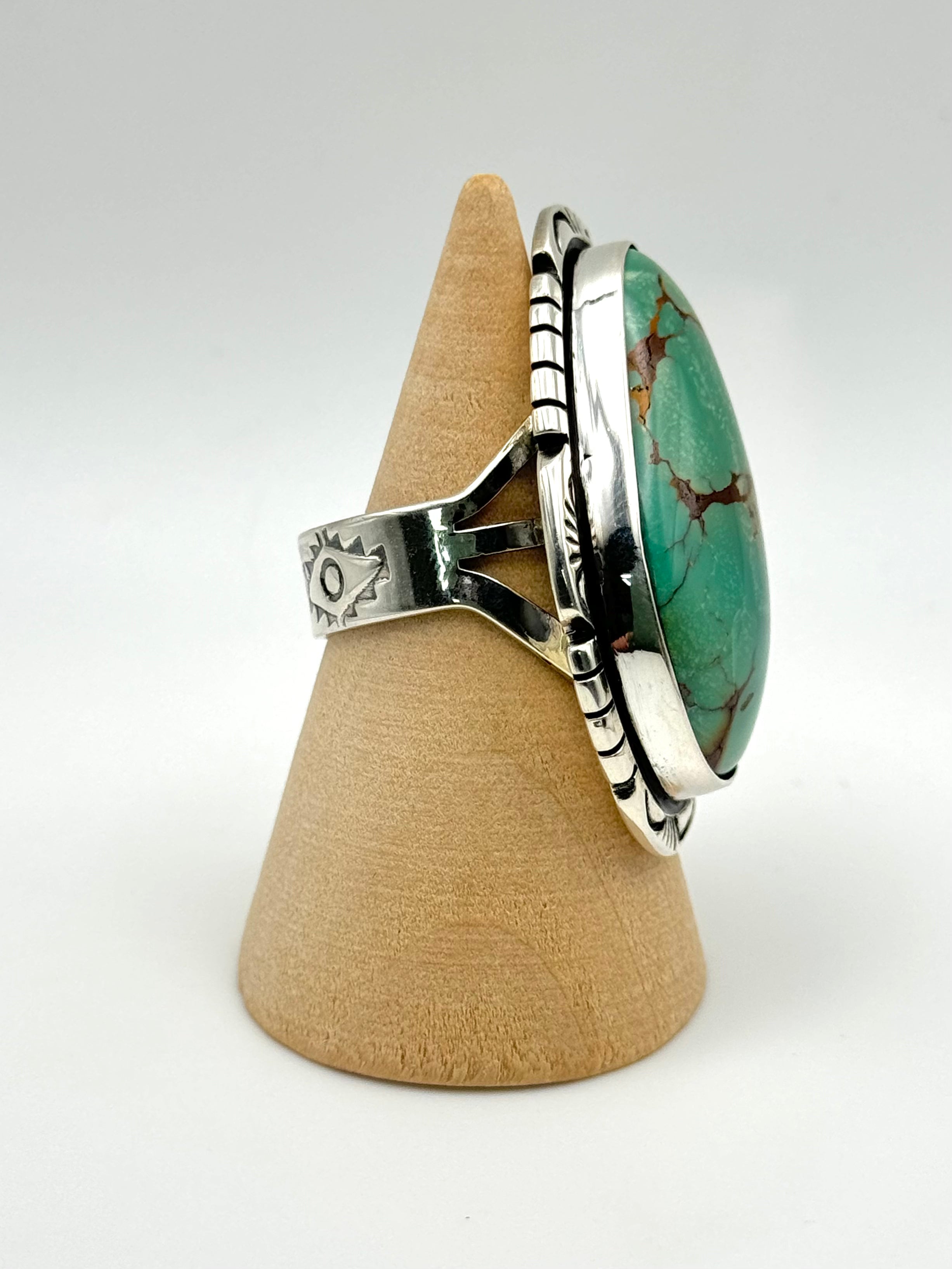 •KINGMAN TURQUOISE - BIGGIE 2• Navajo silver ring (size 8)