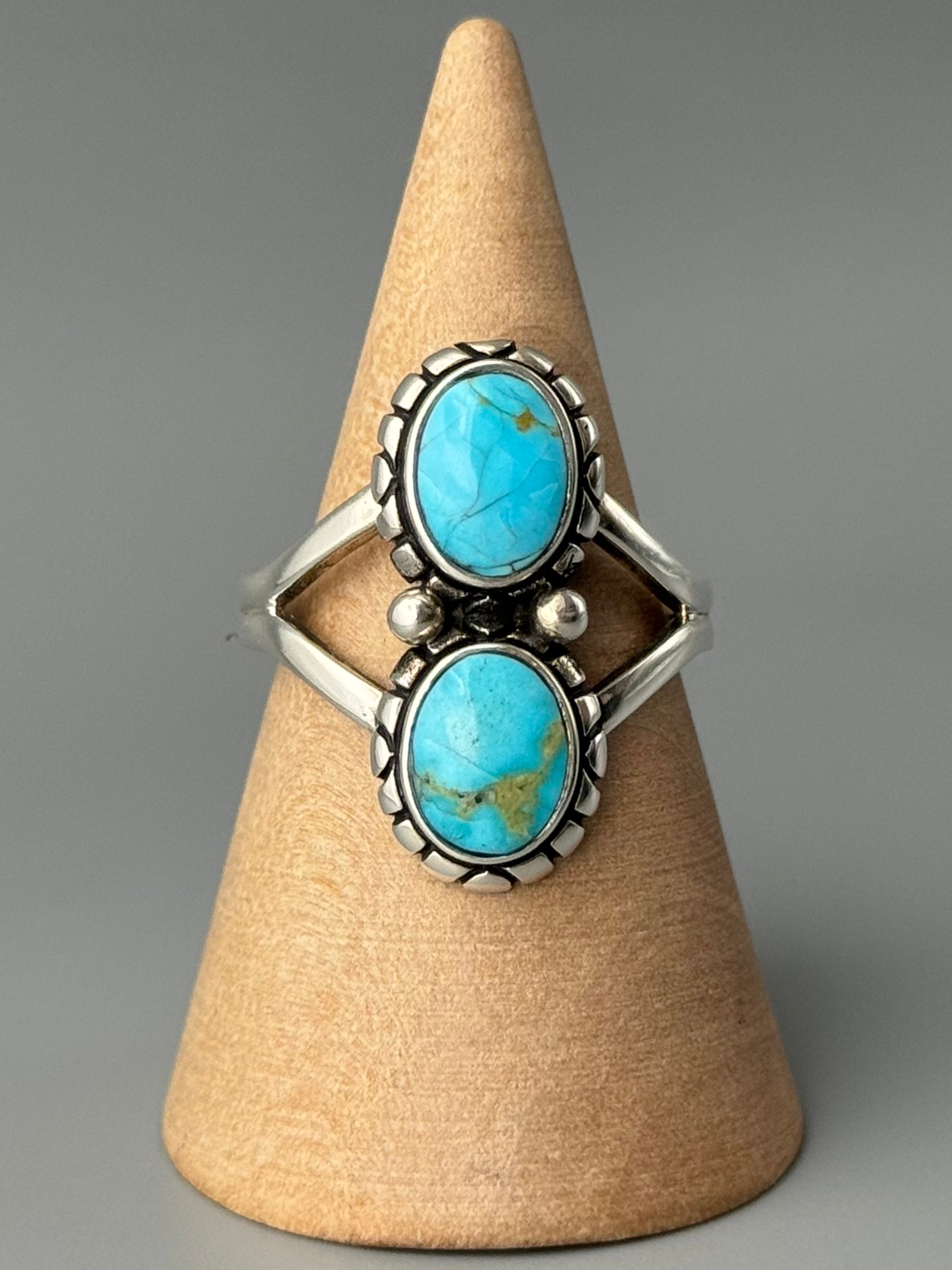 •BLUE RIDGE NEVADA TURQUOISE - NAAKI• Navajo silver ring (size 9)