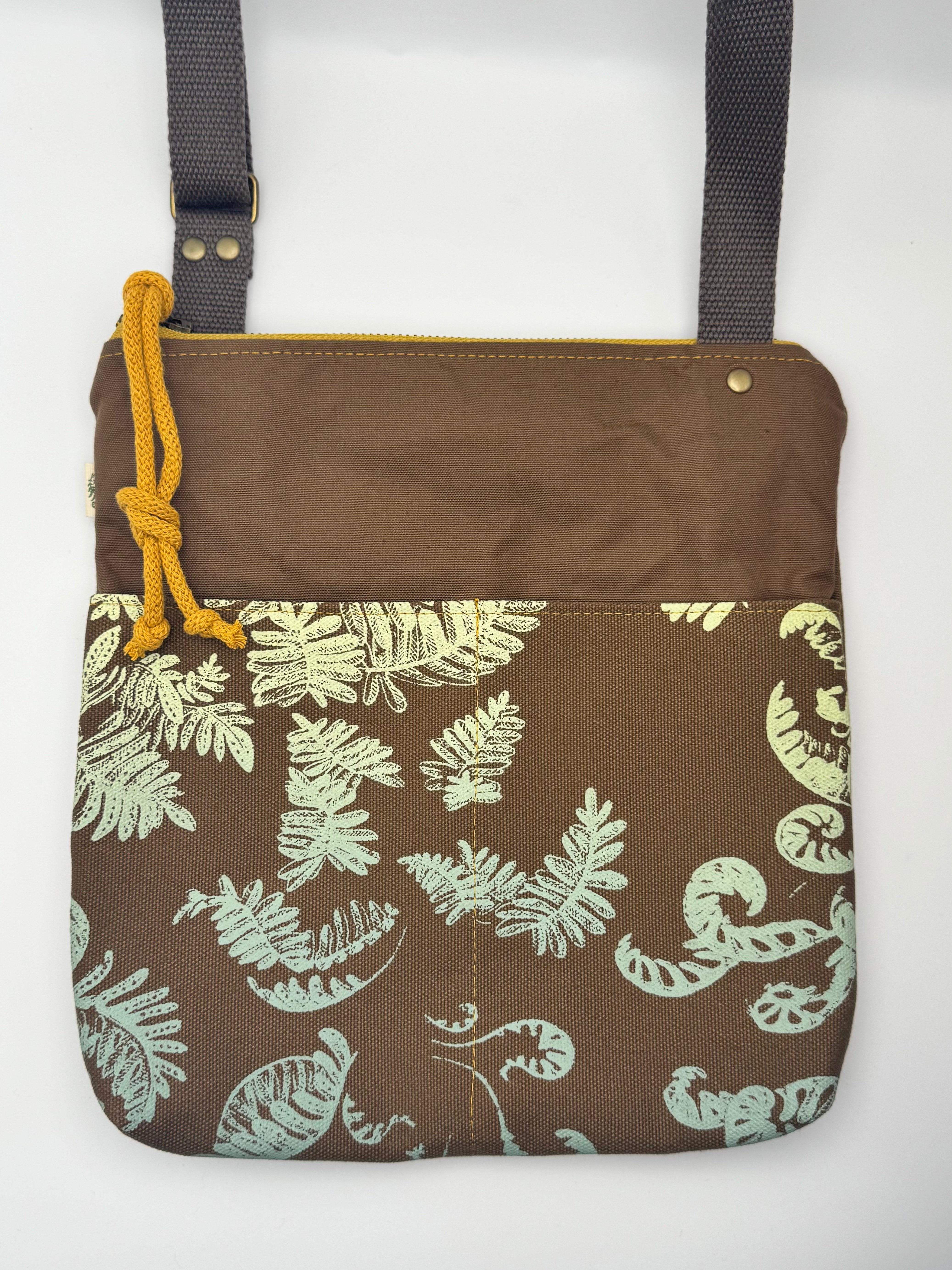 •WEEKDAYER - FERNS• waxed canvas crossbody