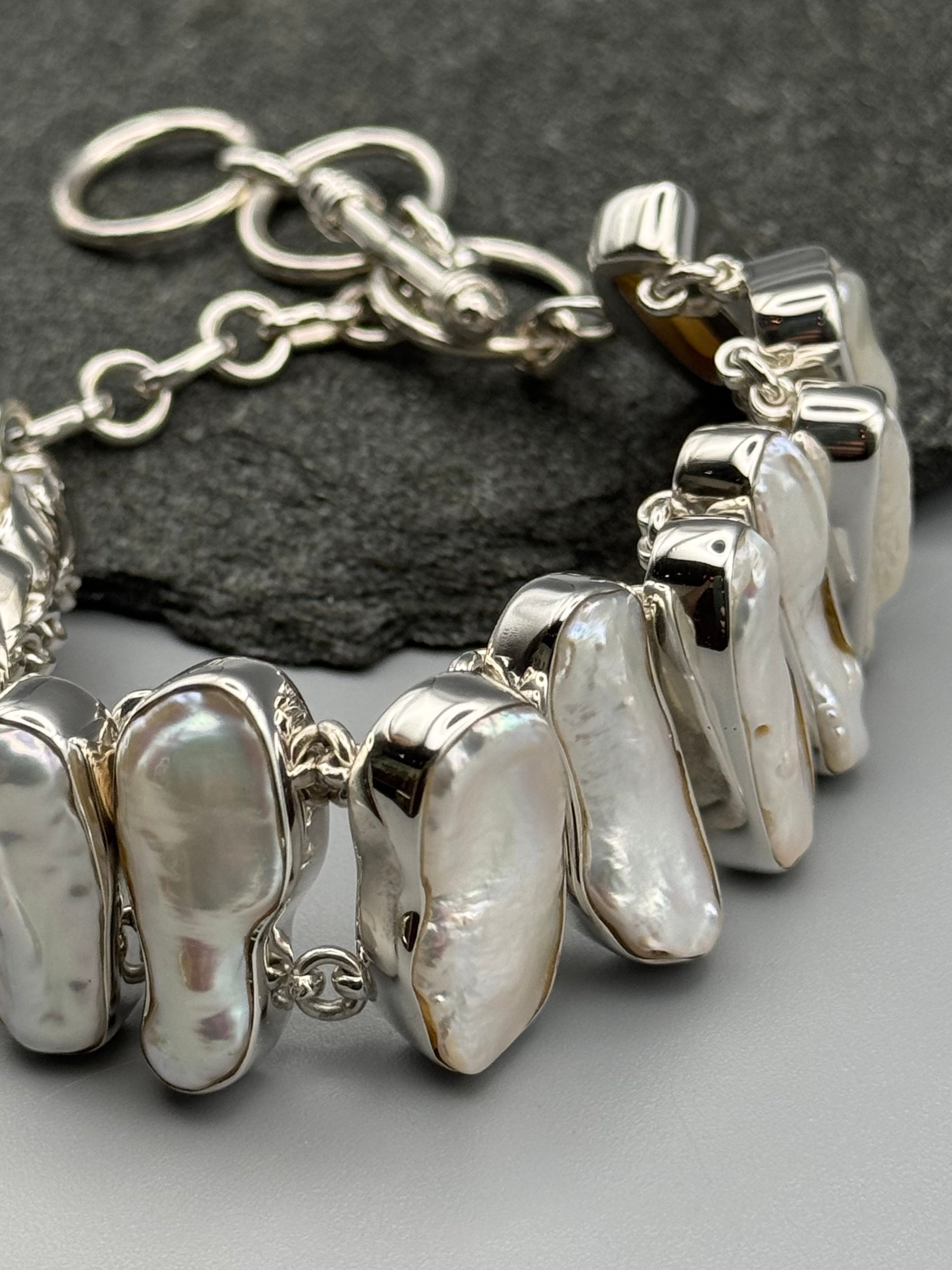 •FRESHWATER PEARL• linked silver bracelet (7" - 8.5")