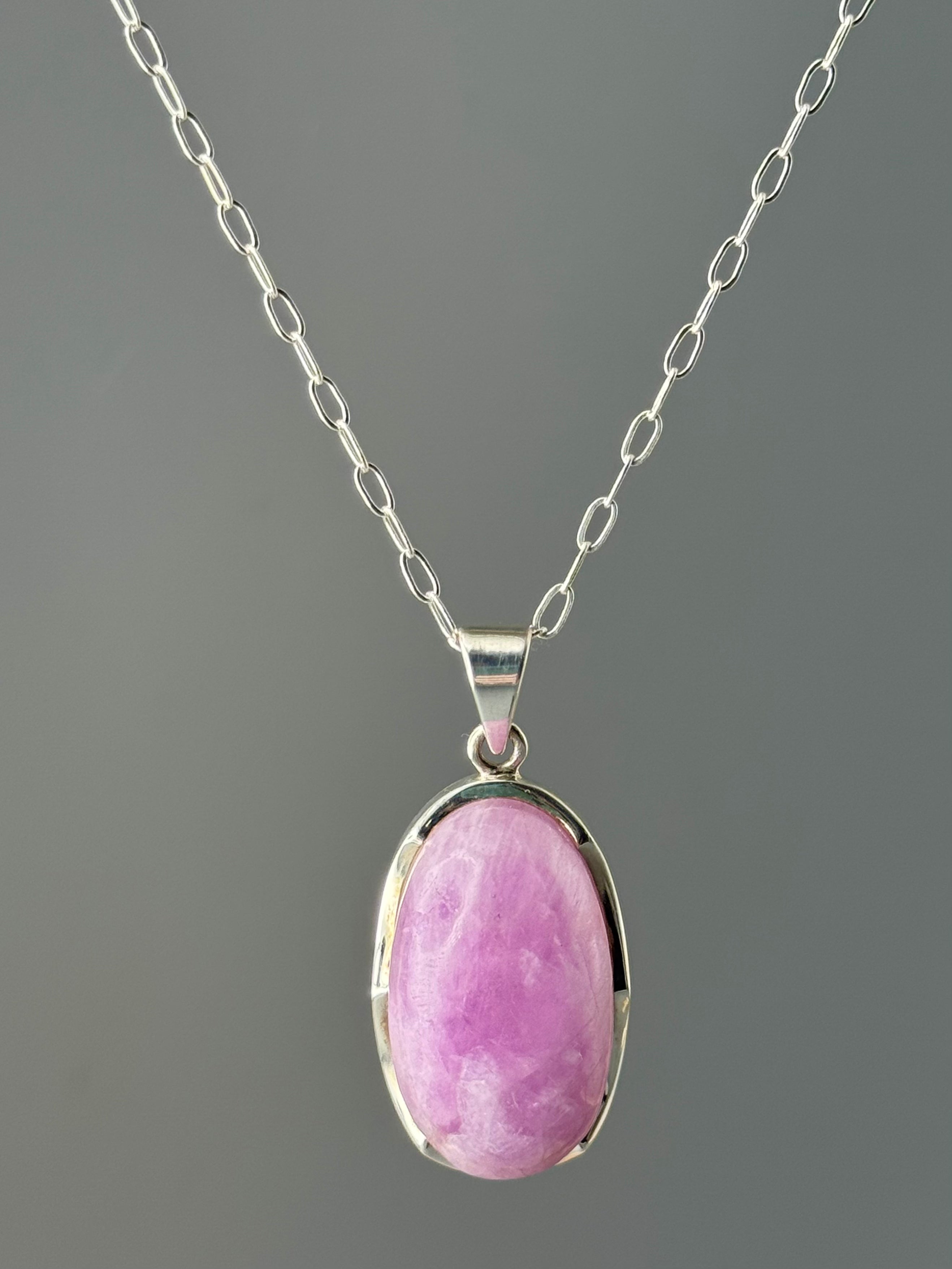 •KUNZITE OVAL - SCALLOPED• sterling silver pendant