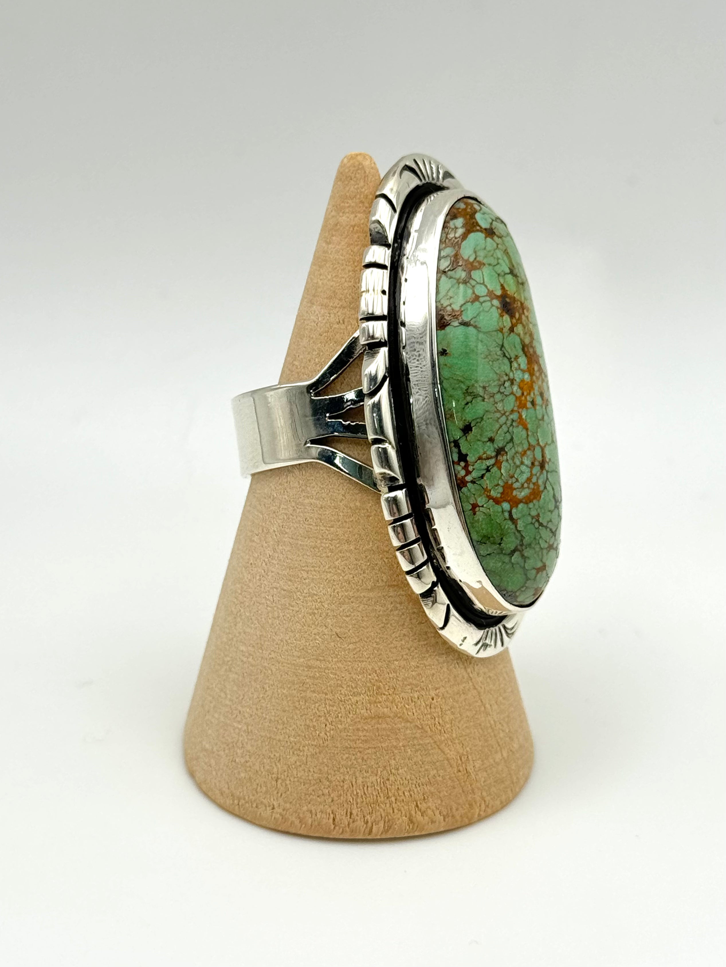 •KINGMAN TURQUOISE - BIGGIE• Navajo silver ring (size 7.5)