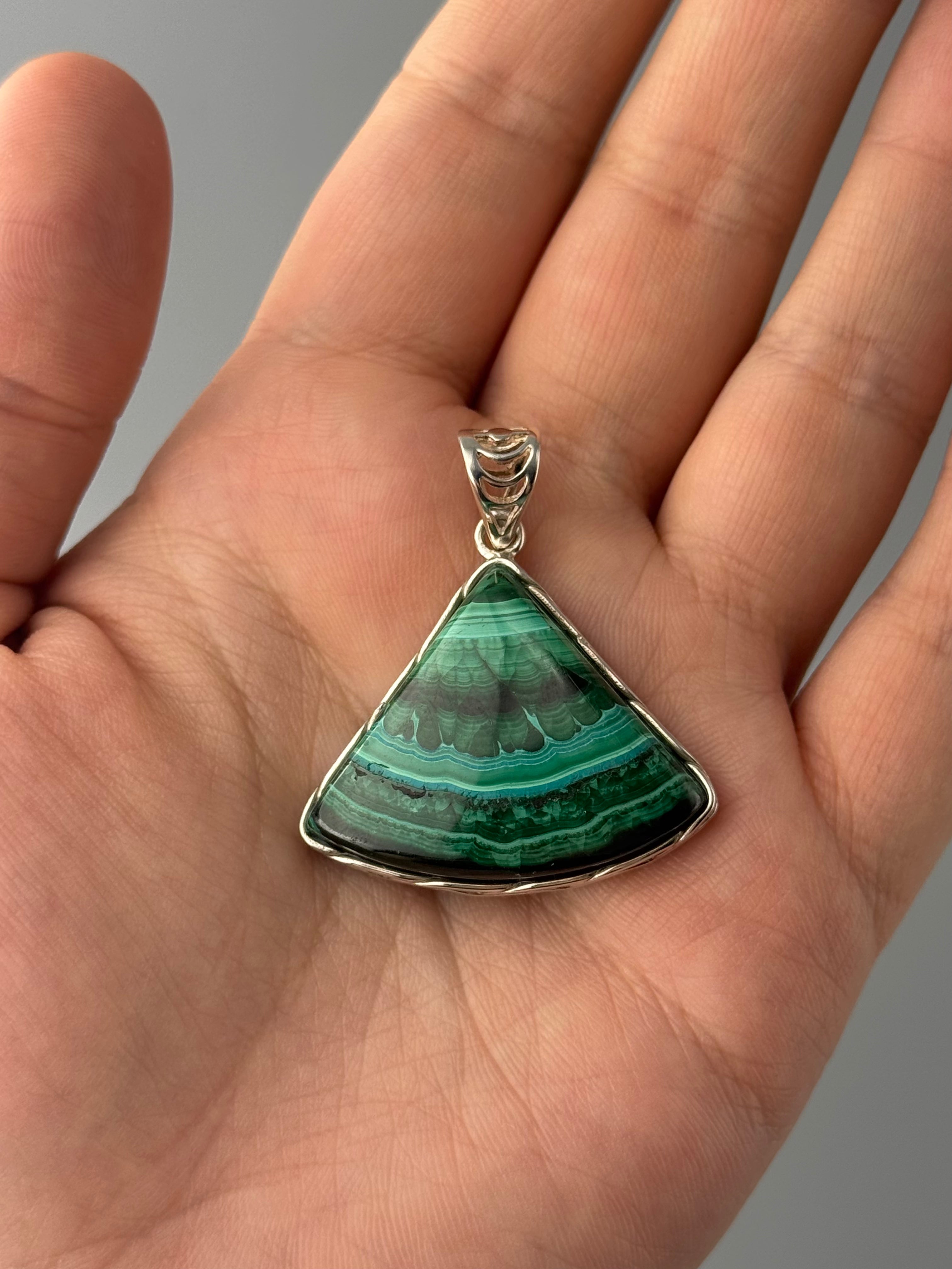 •MALACHITE CHRYSOCOLLA - ROUNDED TRIANGLE• braided bezel silver pendant