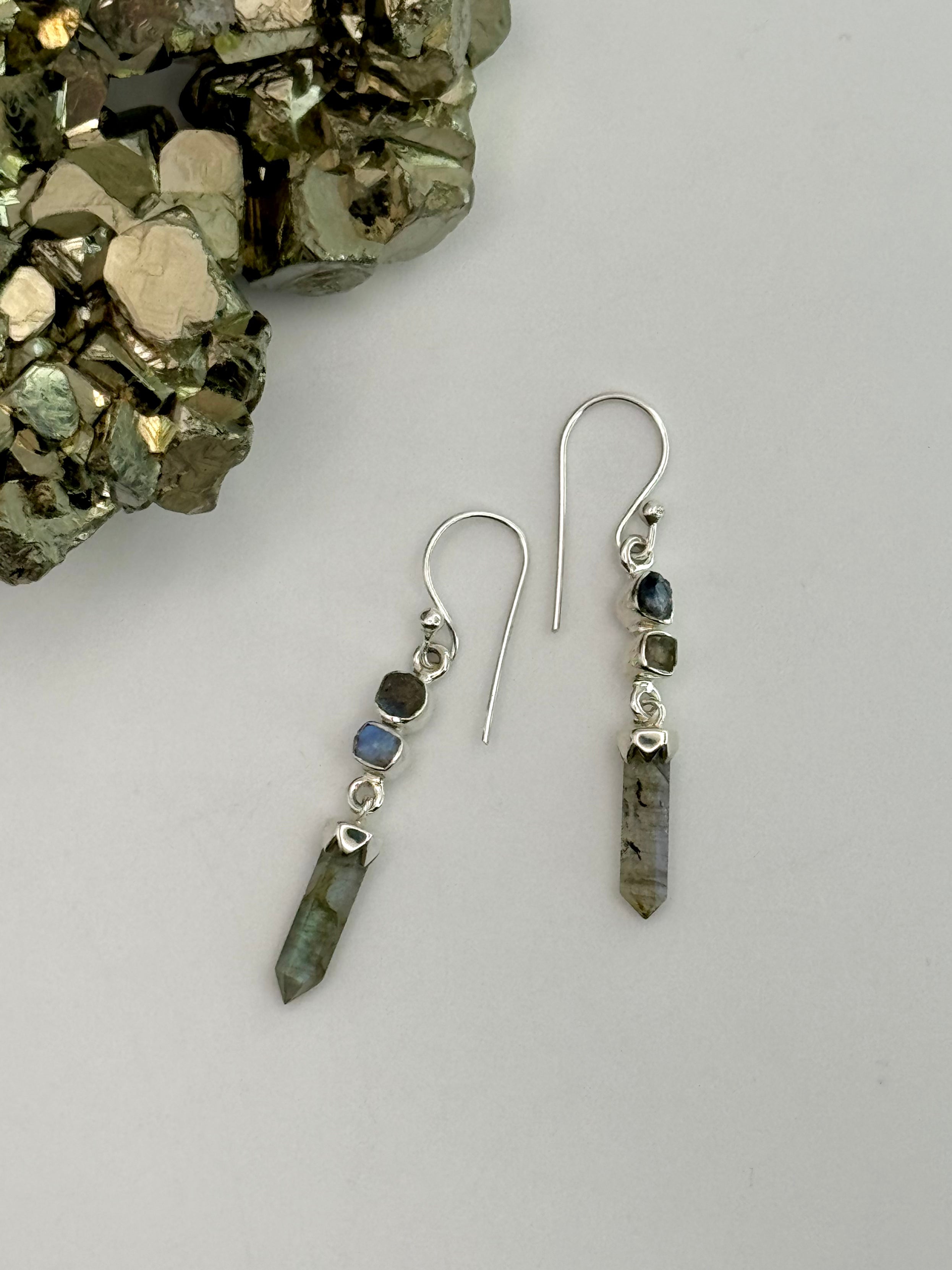 •DOT DOT DASH• labradorite + rainbow moonstone + silver dangle earrings