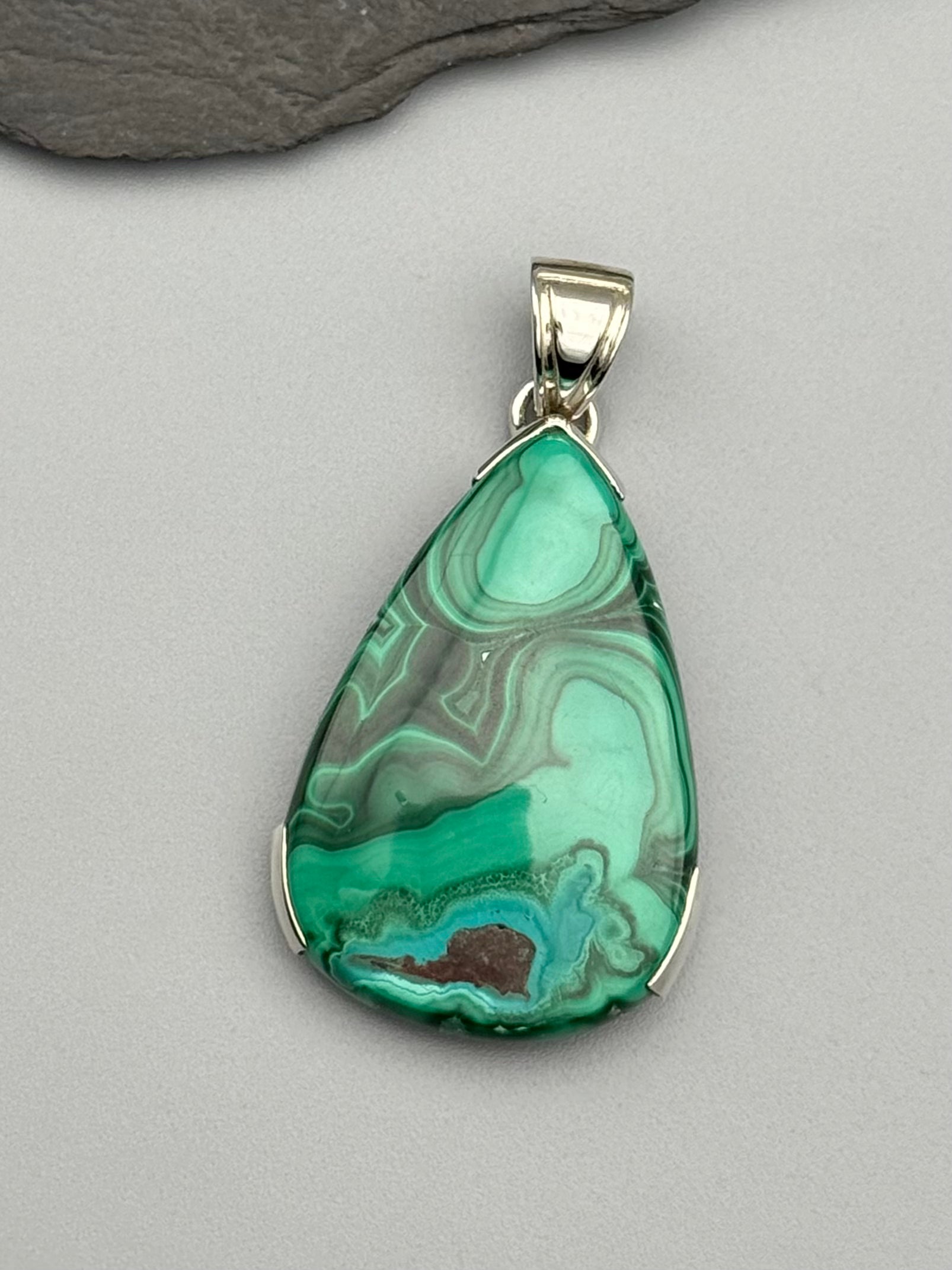 •MALACHITE CHRYSOCOLLA - TEARDROP• bezel capped silver pendant