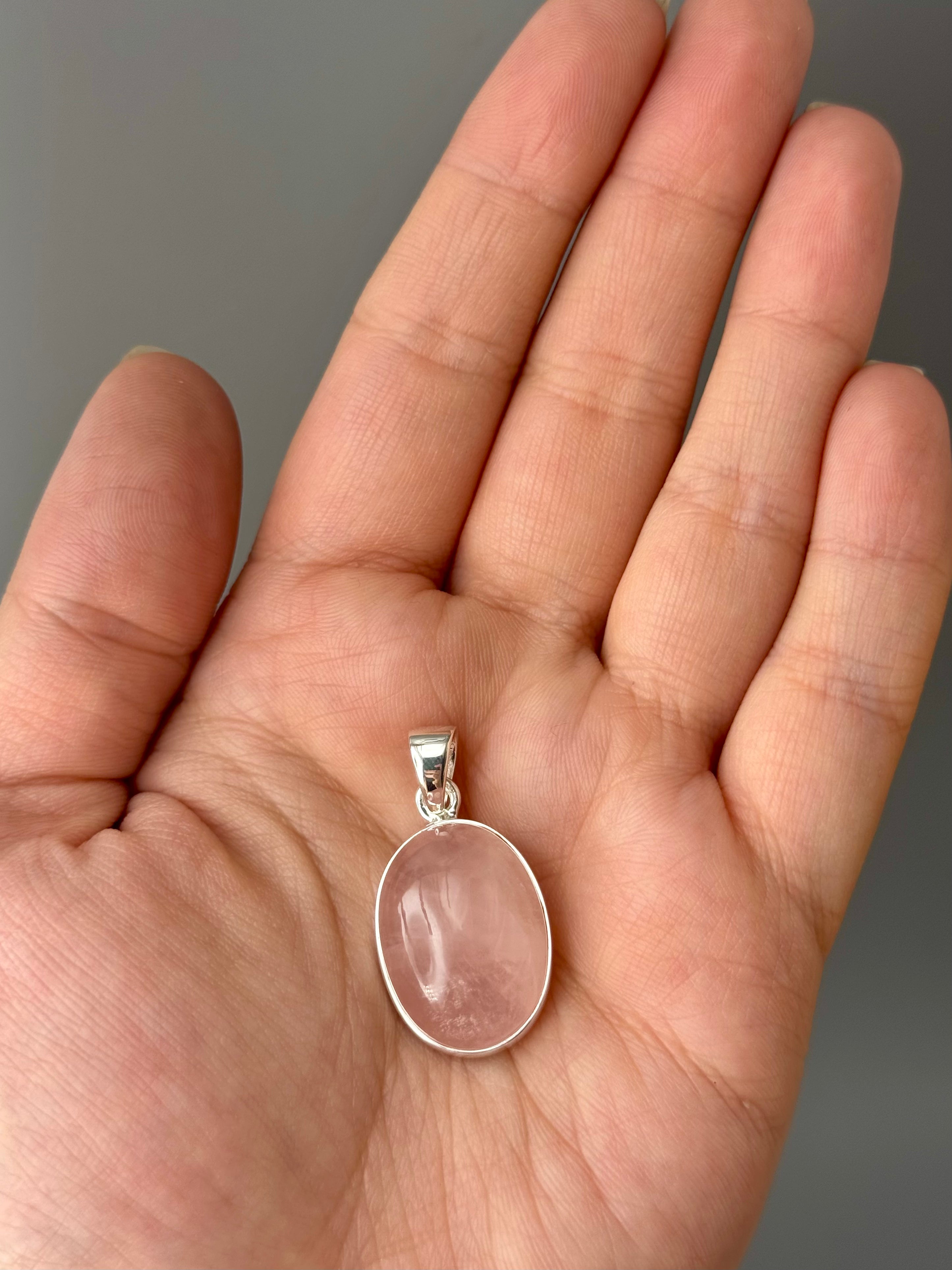 •ROSE QUARTZ - SMALL OVAL• sterling silver pendant