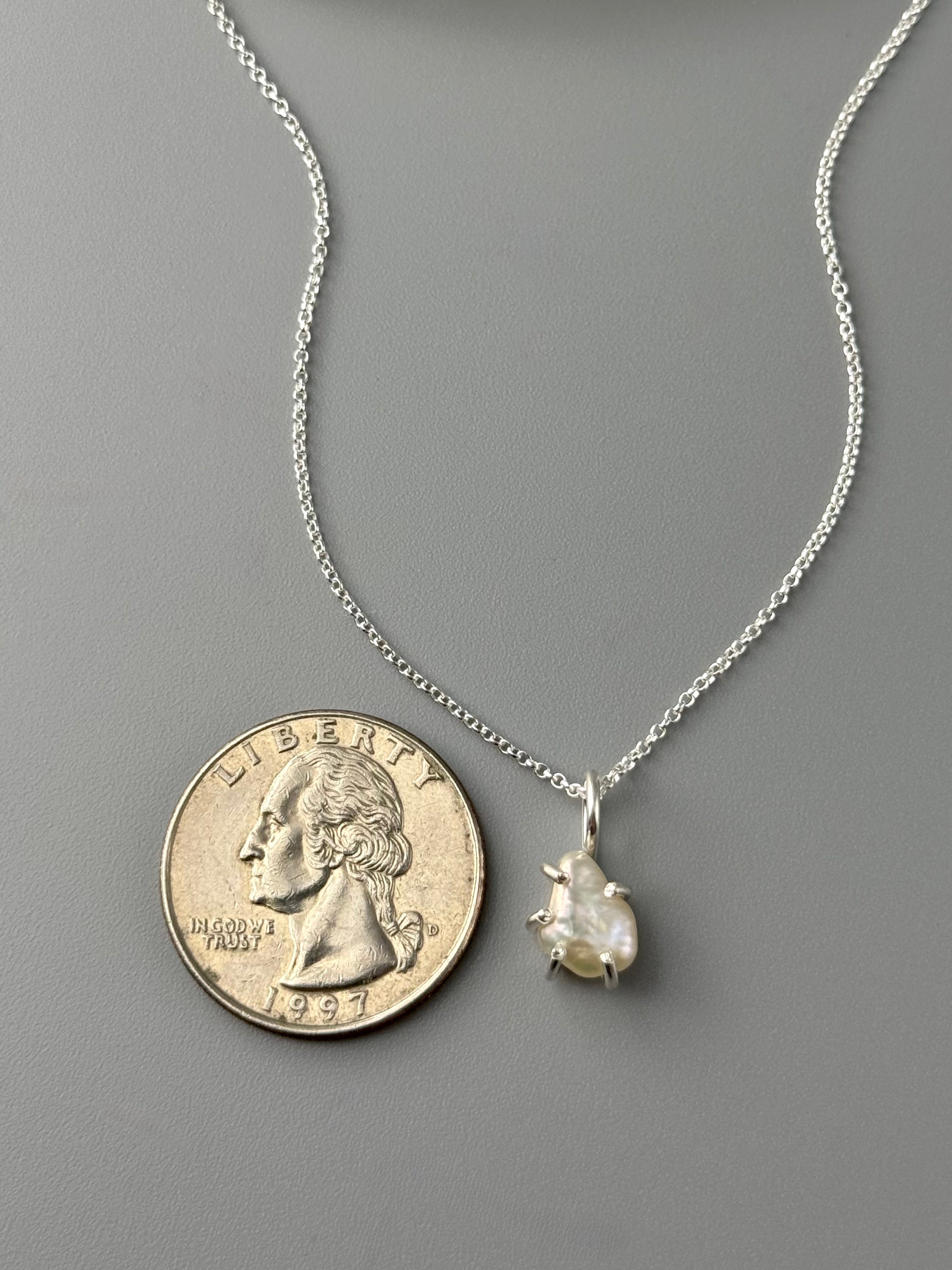 •CRADLE• freshwater pearl + silver necklace (18" long)